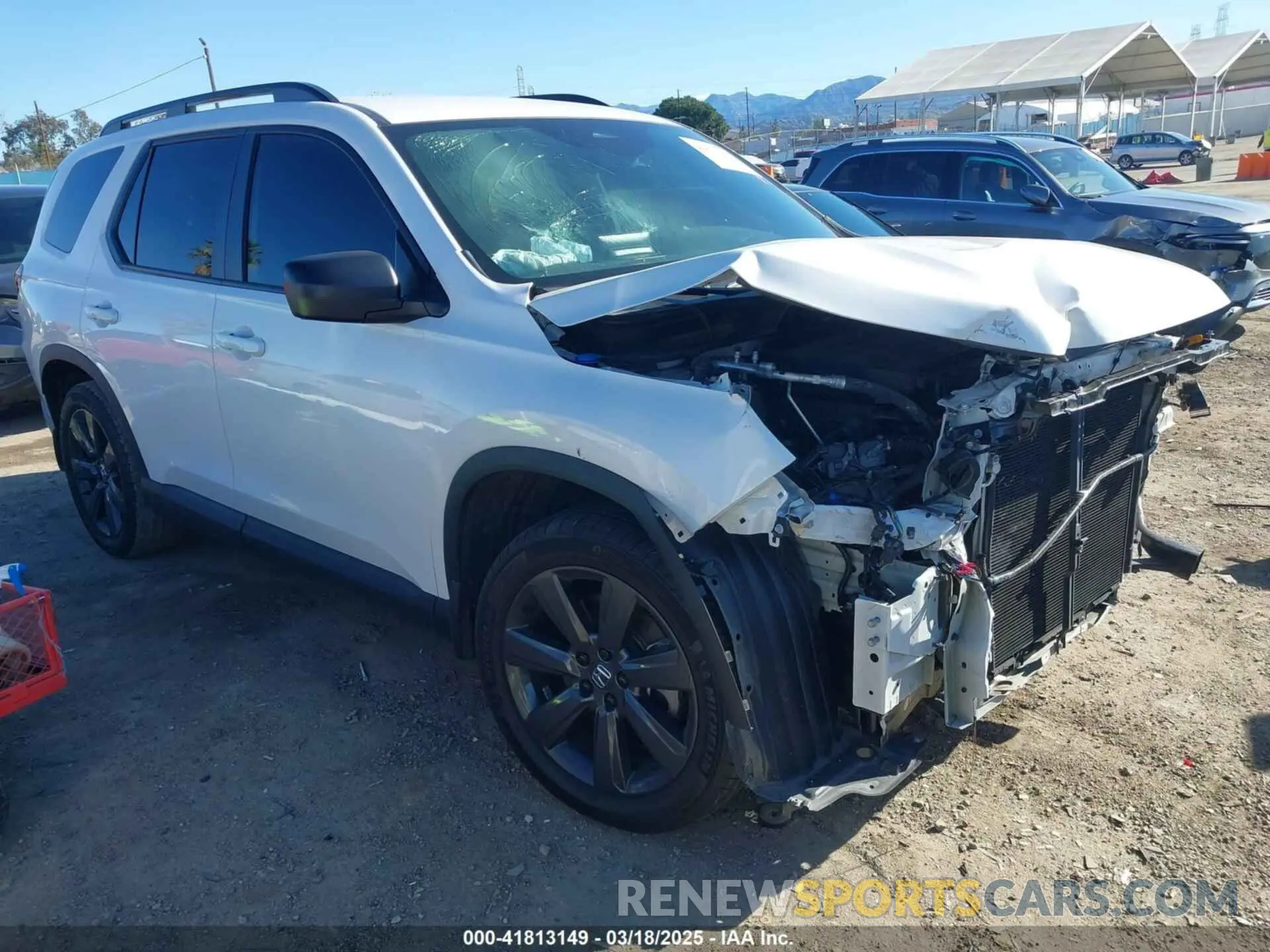 1 fotografías del automóvil dañado 5FNYG2H30PB012041 HONDA PILOT 2023