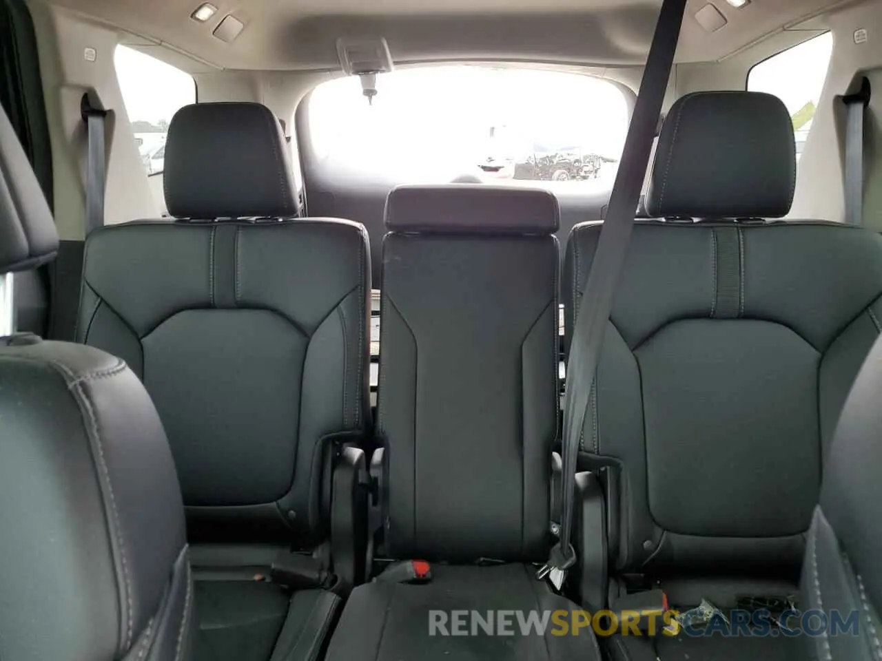10 fotografías del automóvil dañado 5FNYG2H40PB012310 HONDA PILOT 2023