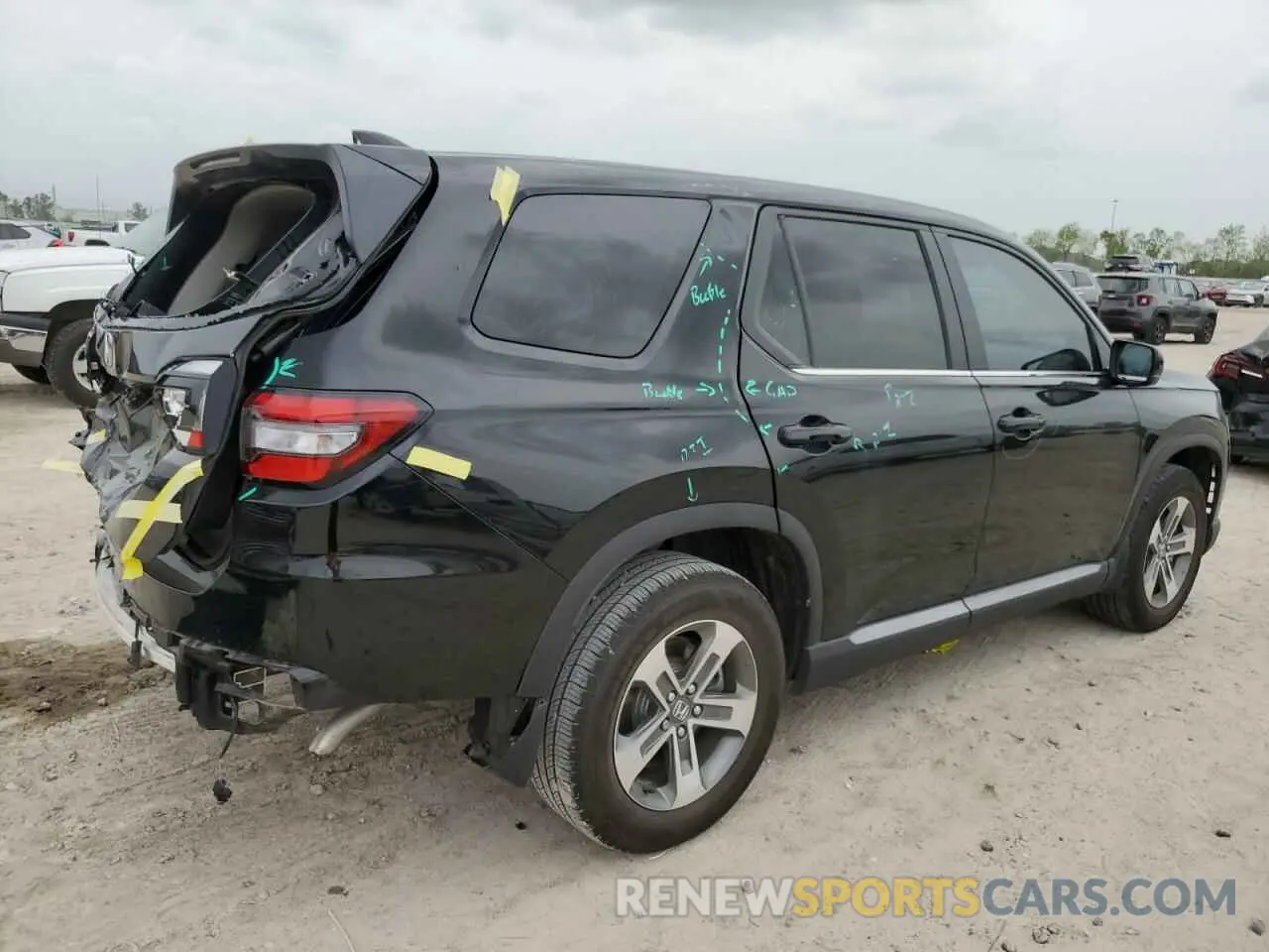 3 fotografías del automóvil dañado 5FNYG2H40PB012310 HONDA PILOT 2023