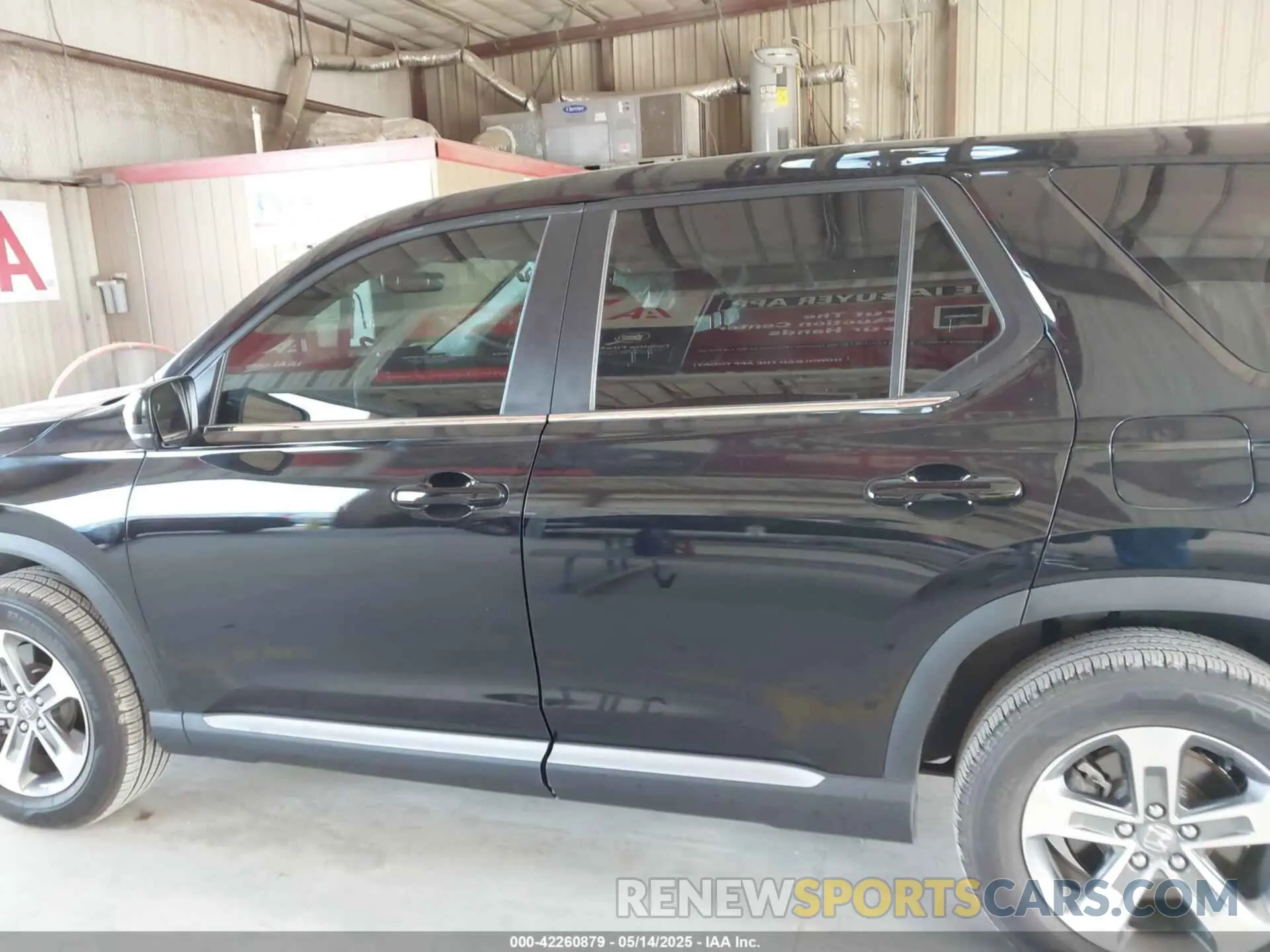 14 fotografías del automóvil dañado 5FNYG2H53PB014416 HONDA PILOT 2023