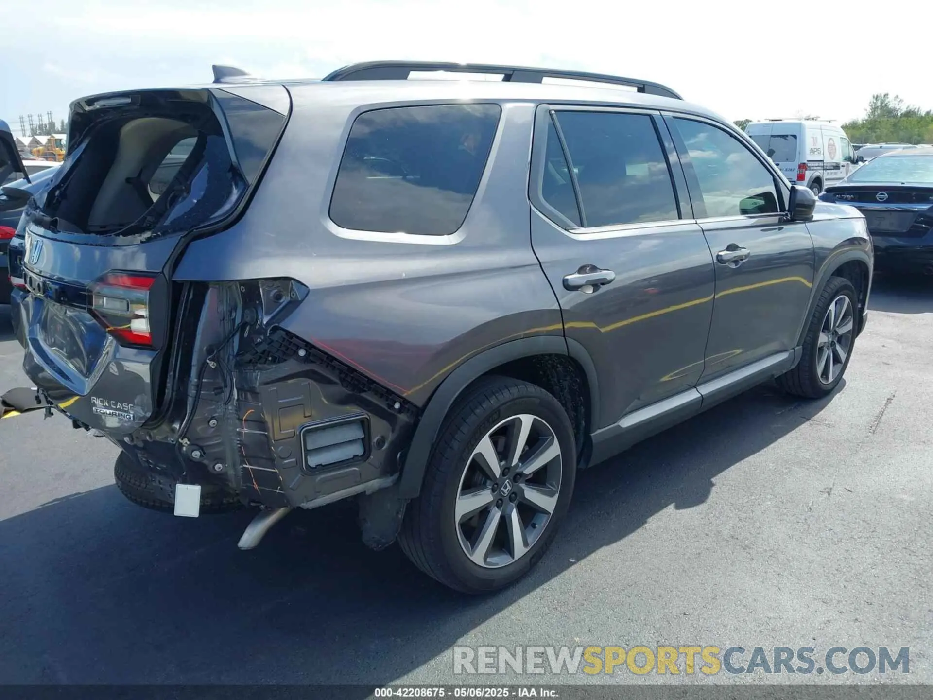 4 fotografías del automóvil dañado 5FNYG2H71PB012374 HONDA PILOT 2023