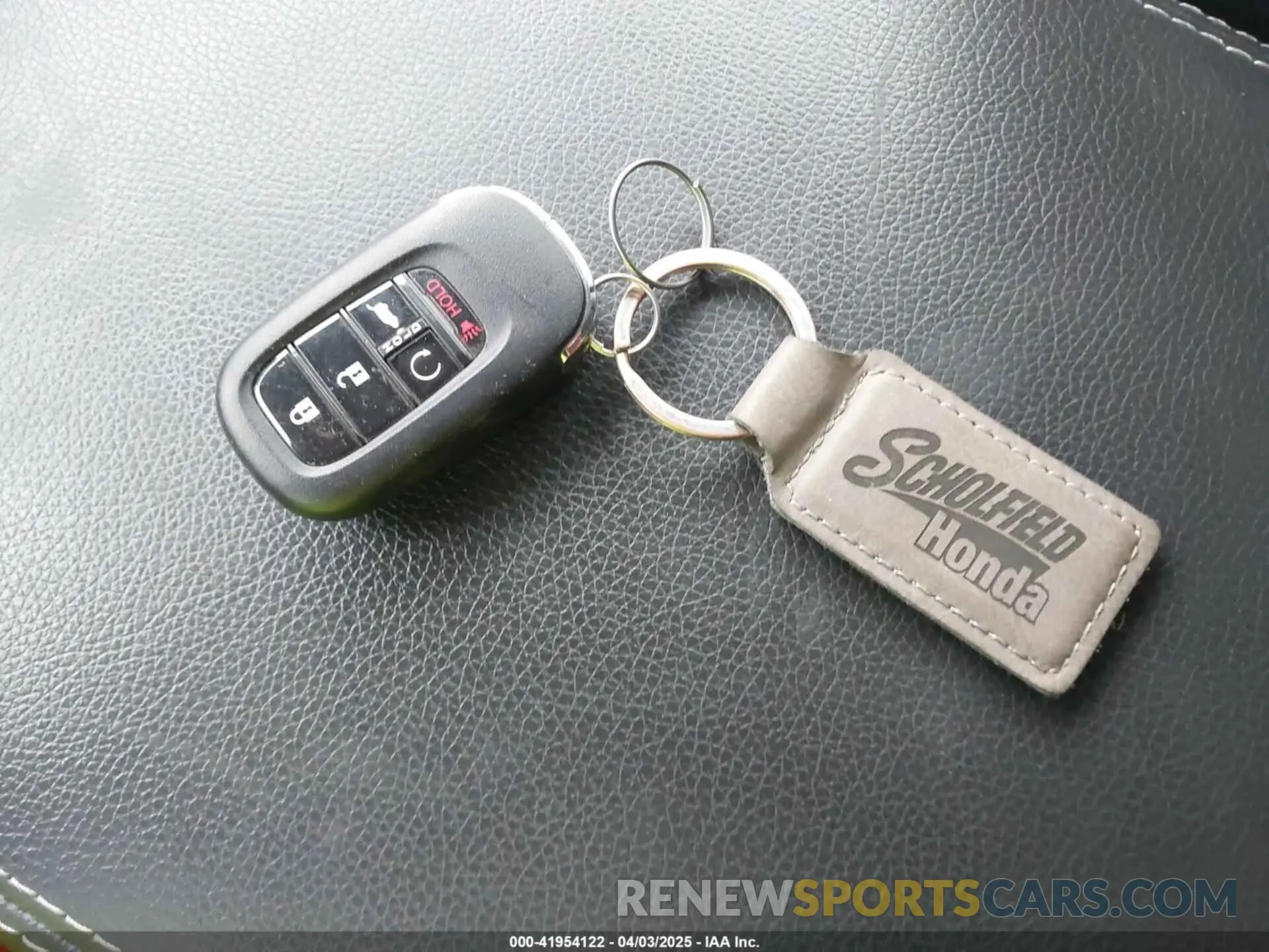 11 fotografías del automóvil dañado 5FNYG1H53RB042701 HONDA PILOT 2024