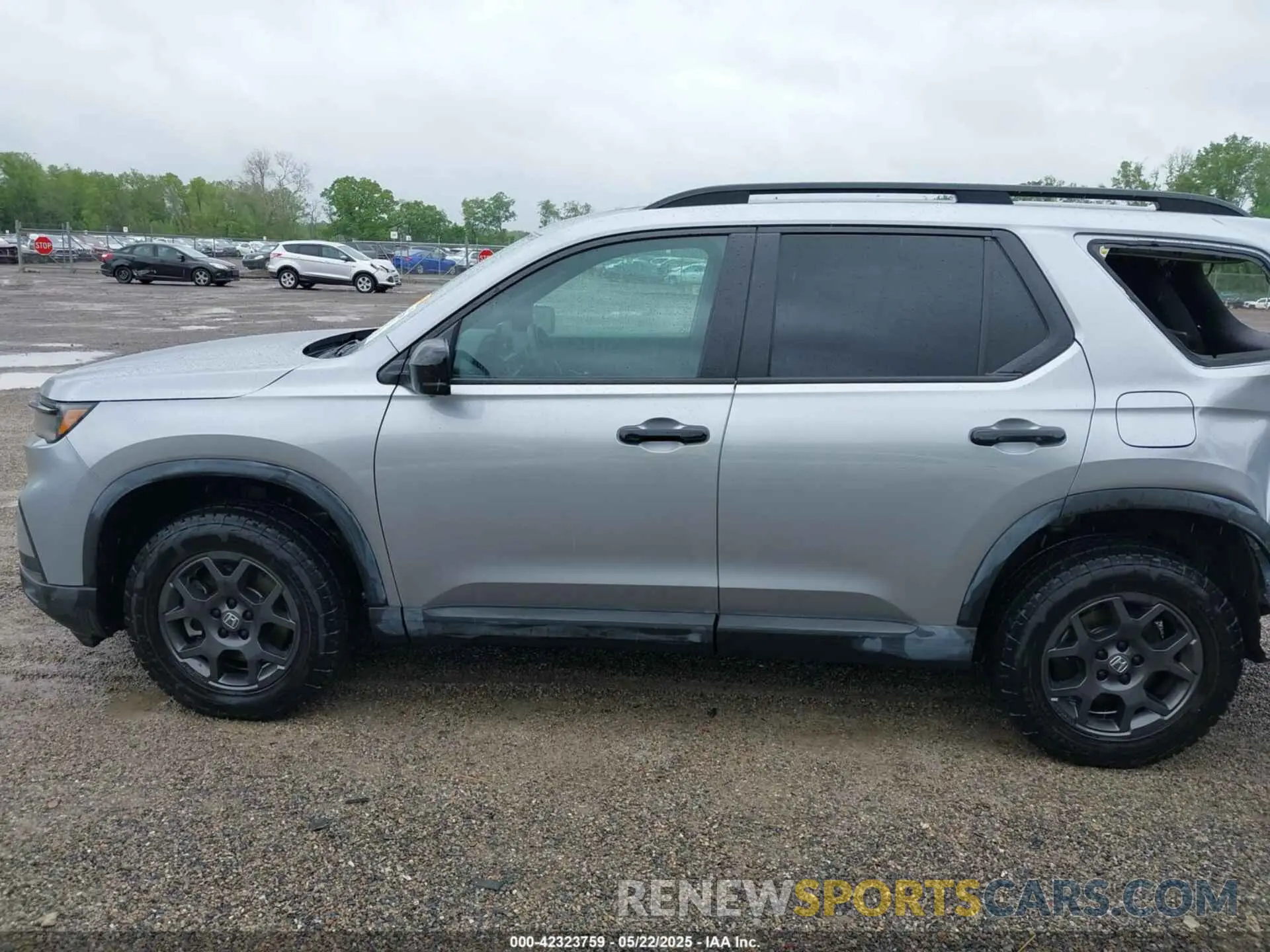 15 fotografías del automóvil dañado 5FNYG1H63RB039600 HONDA PILOT 2024