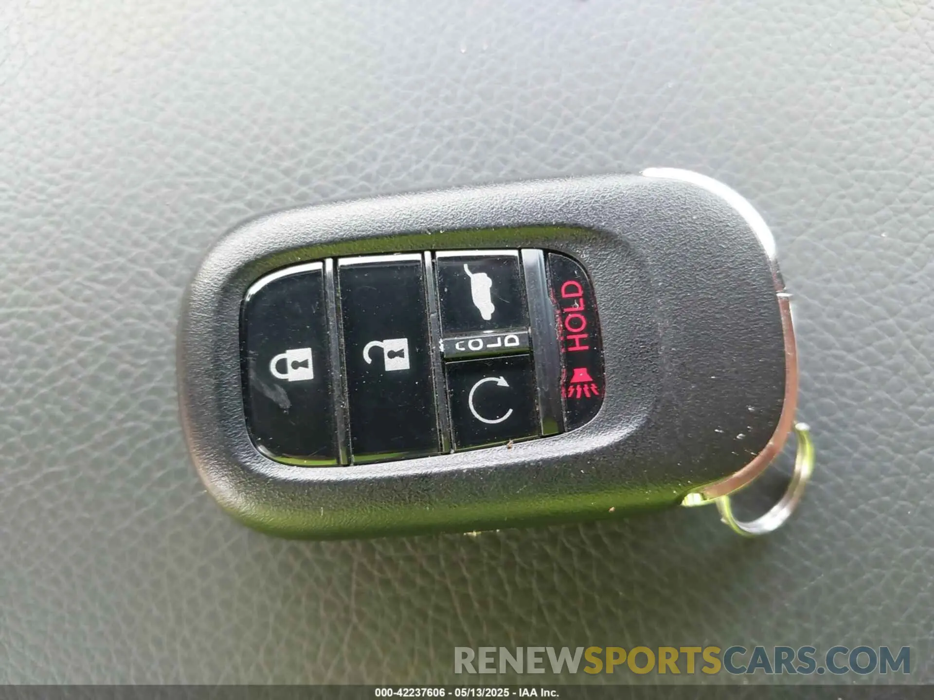 11 fotografías del automóvil dañado 5FNYG1H6XRB004763 HONDA PILOT 2024