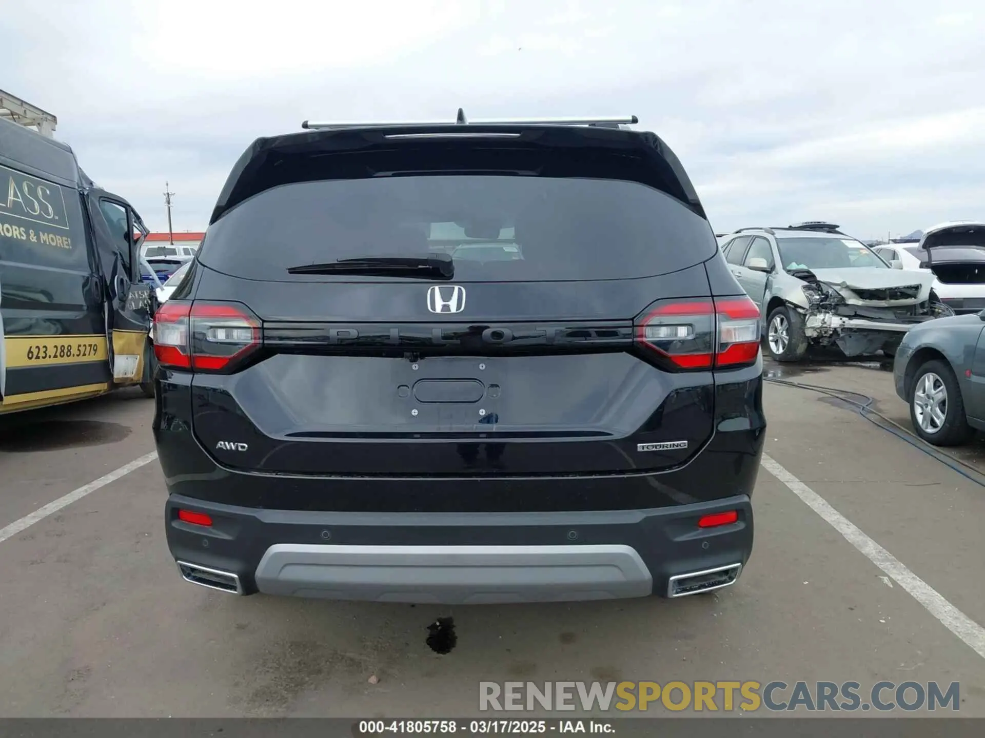 16 fotografías del automóvil dañado 5FNYG1H70RB032368 HONDA PILOT 2024