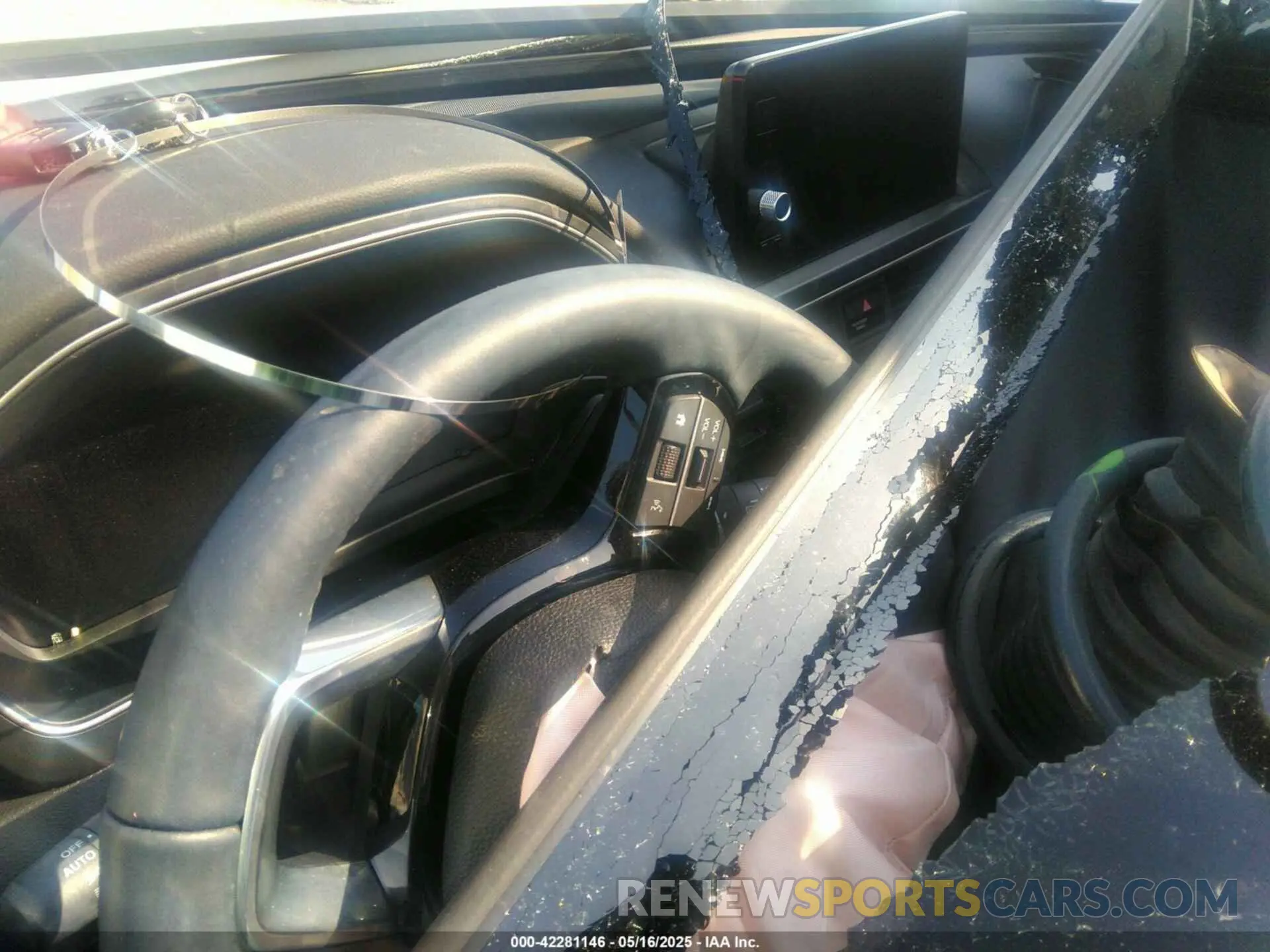 5 fotografías del automóvil dañado 5FNYG1H70RB038106 HONDA PILOT 2024