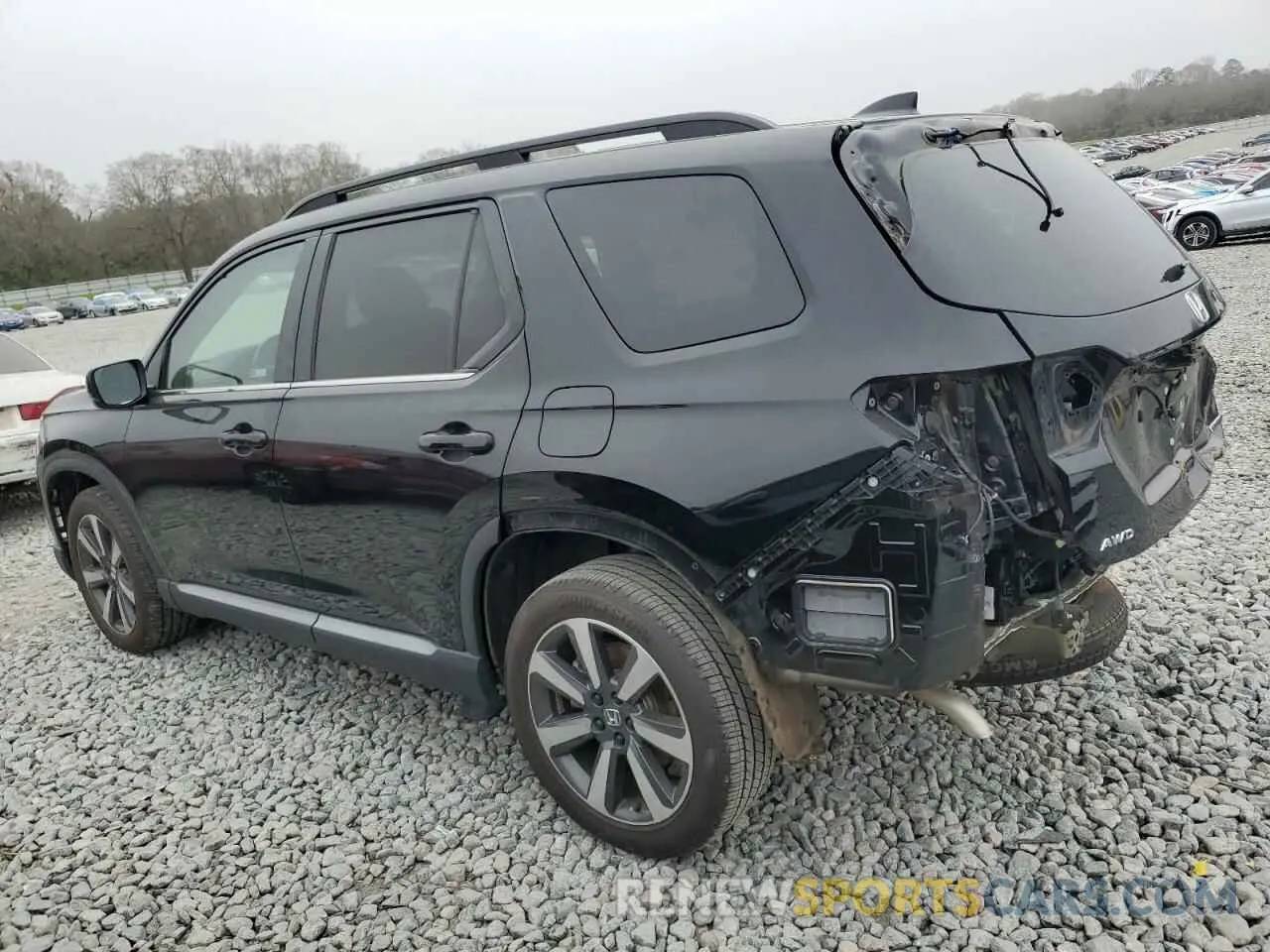 2 fotografías del automóvil dañado 5FNYG1H72RB022800 HONDA PILOT 2024