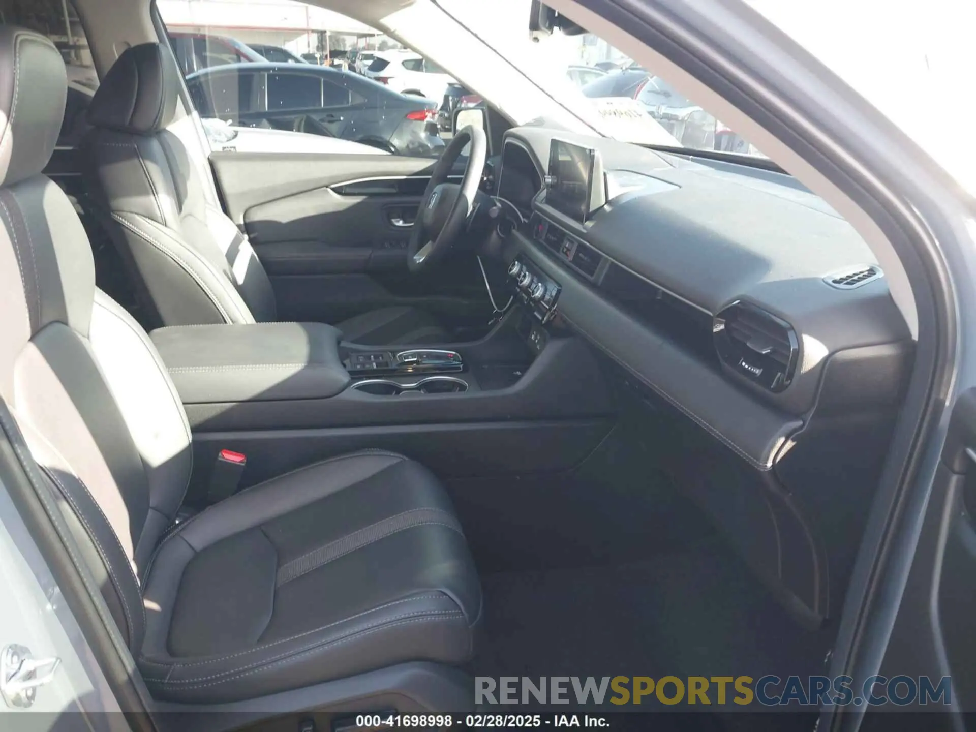 5 fotografías del automóvil dañado 5FNYG1H74RB020112 HONDA PILOT 2024
