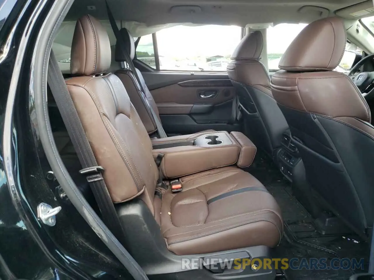 11 fotografías del automóvil dañado 5FNYG1H85RB046629 HONDA PILOT 2024
