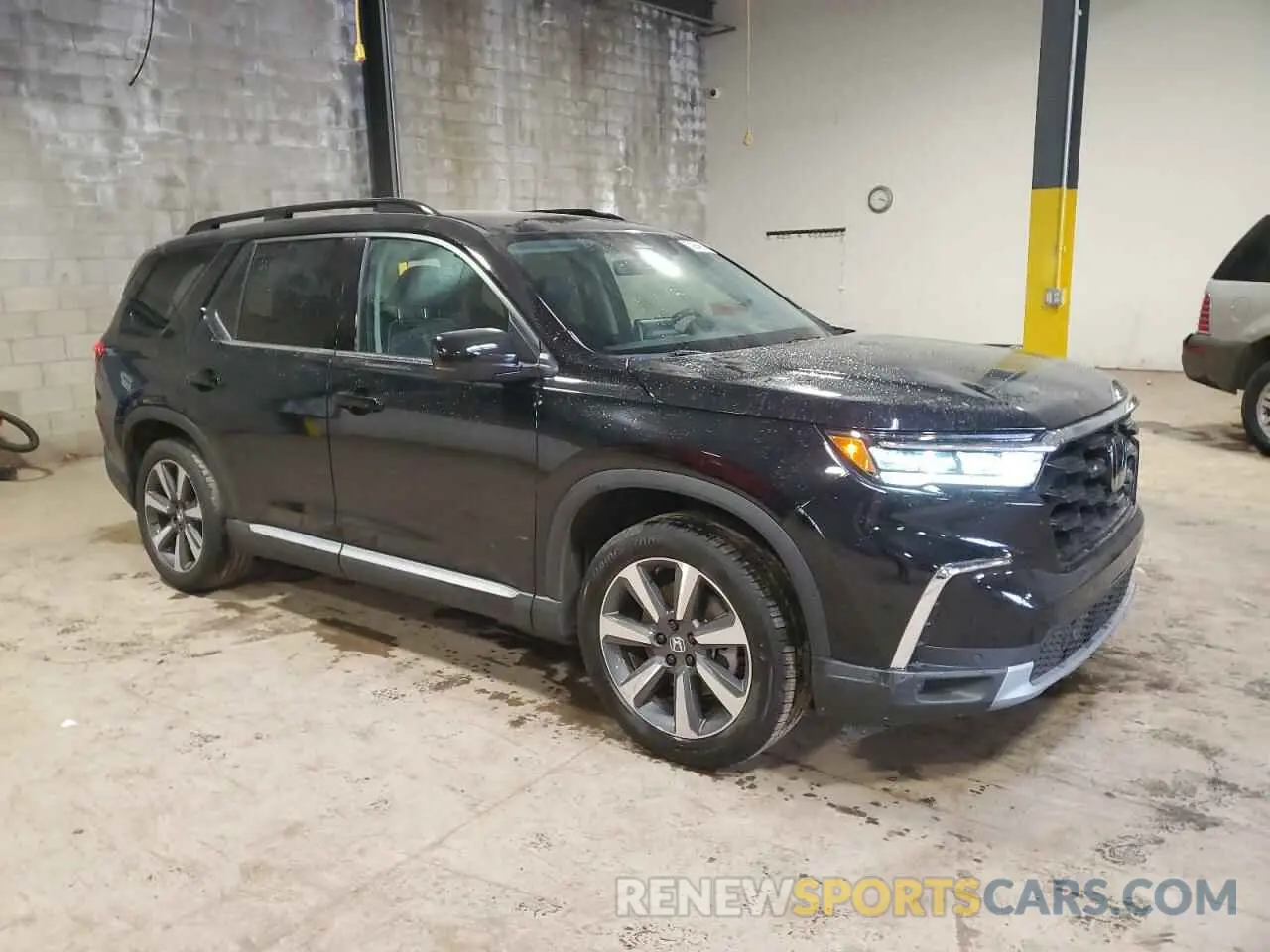 4 fotografías del automóvil dañado 5FNYG1H8XRB045993 HONDA PILOT 2024