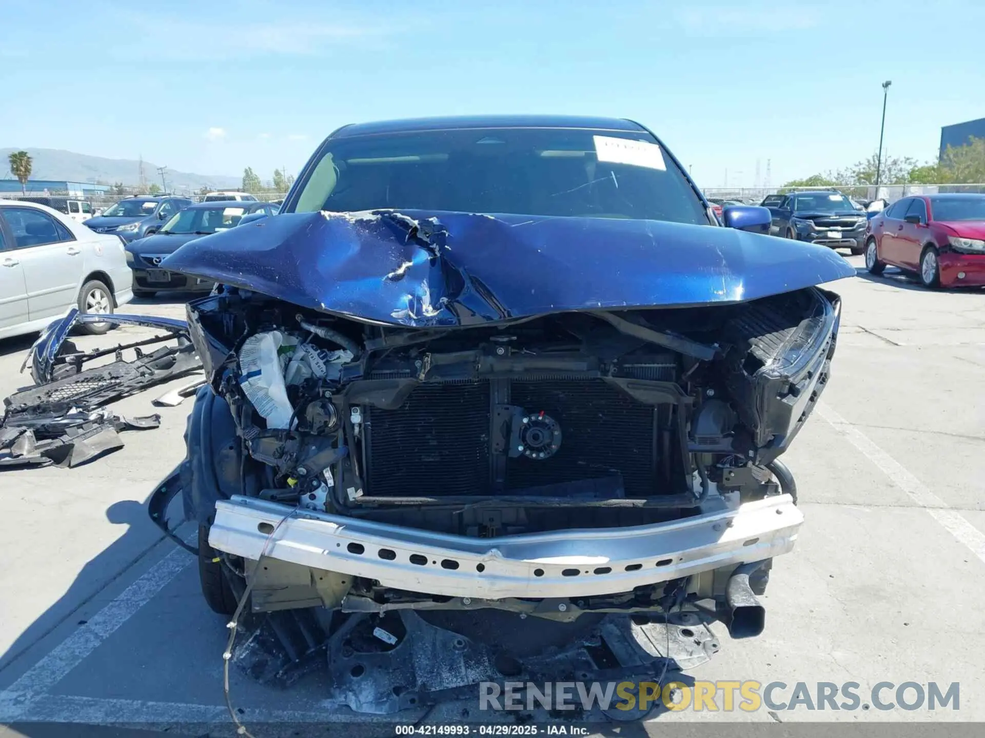12 fotografías del automóvil dañado 5FNYG2H4XRB005707 HONDA PILOT 2024