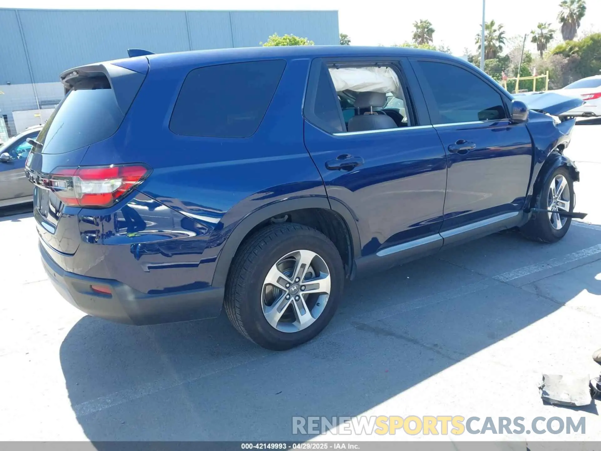 4 fotografías del automóvil dañado 5FNYG2H4XRB005707 HONDA PILOT 2024