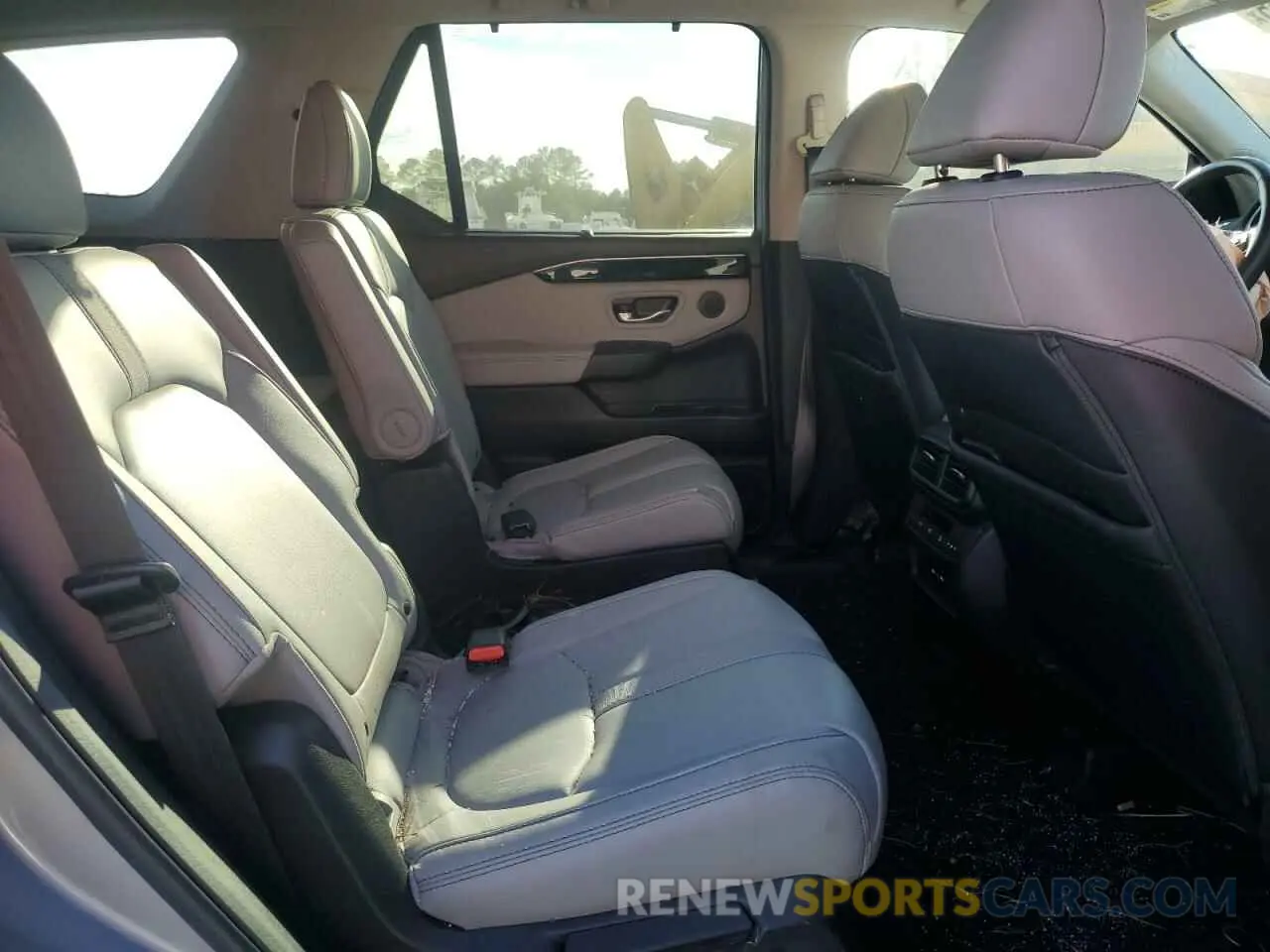 10 fotografías del automóvil dañado 5FNYG2H57RB006127 HONDA PILOT 2024