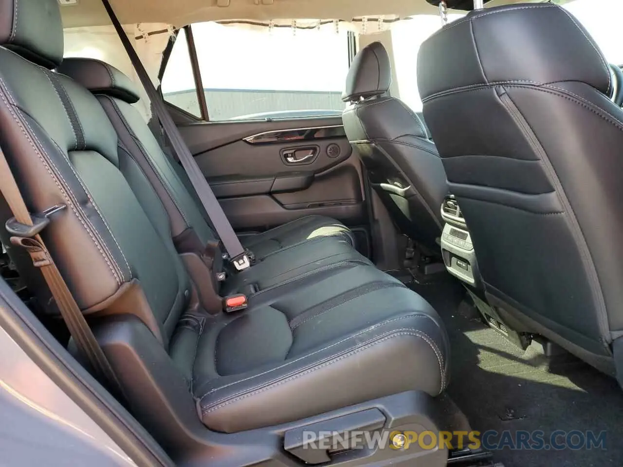11 fotografías del automóvil dañado 5FNYG2H79RB004803 HONDA PILOT 2024