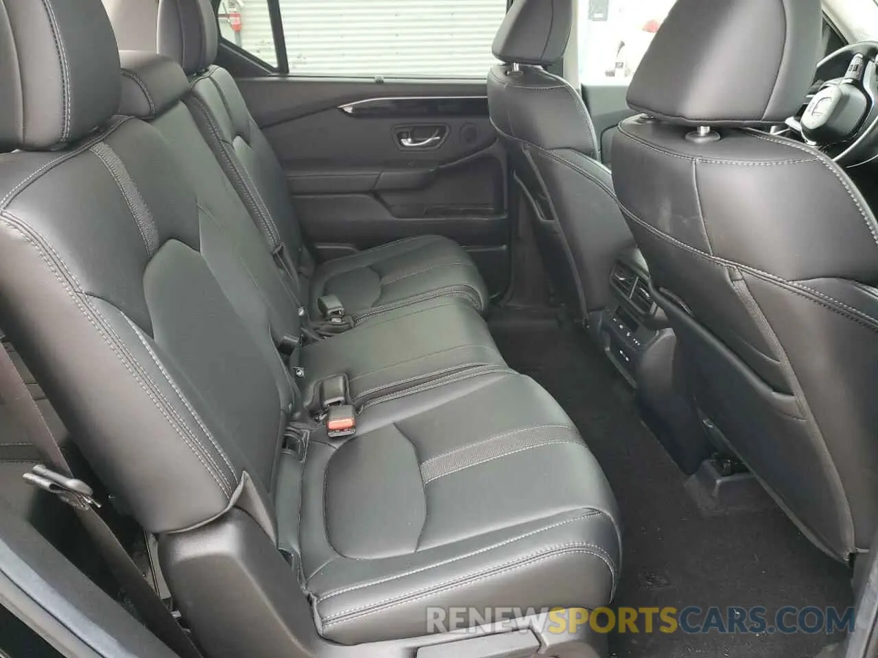 11 fotografías del automóvil dañado 5FNYG1H40SB015128 HONDA PILOT 2025