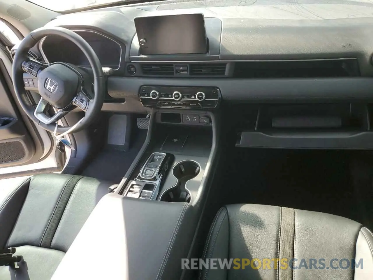 8 fotografías del automóvil dañado 5FNYG1H44SB045507 HONDA PILOT 2025