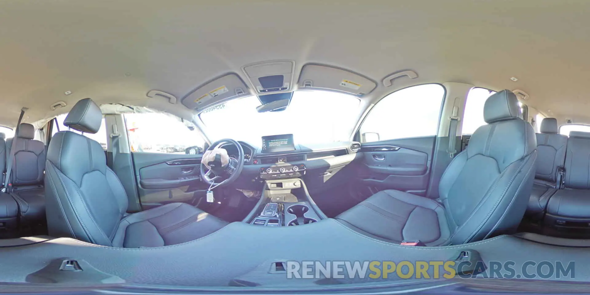 13 fotografías del automóvil dañado 5FNYG1H48SB083371 HONDA PILOT 2025