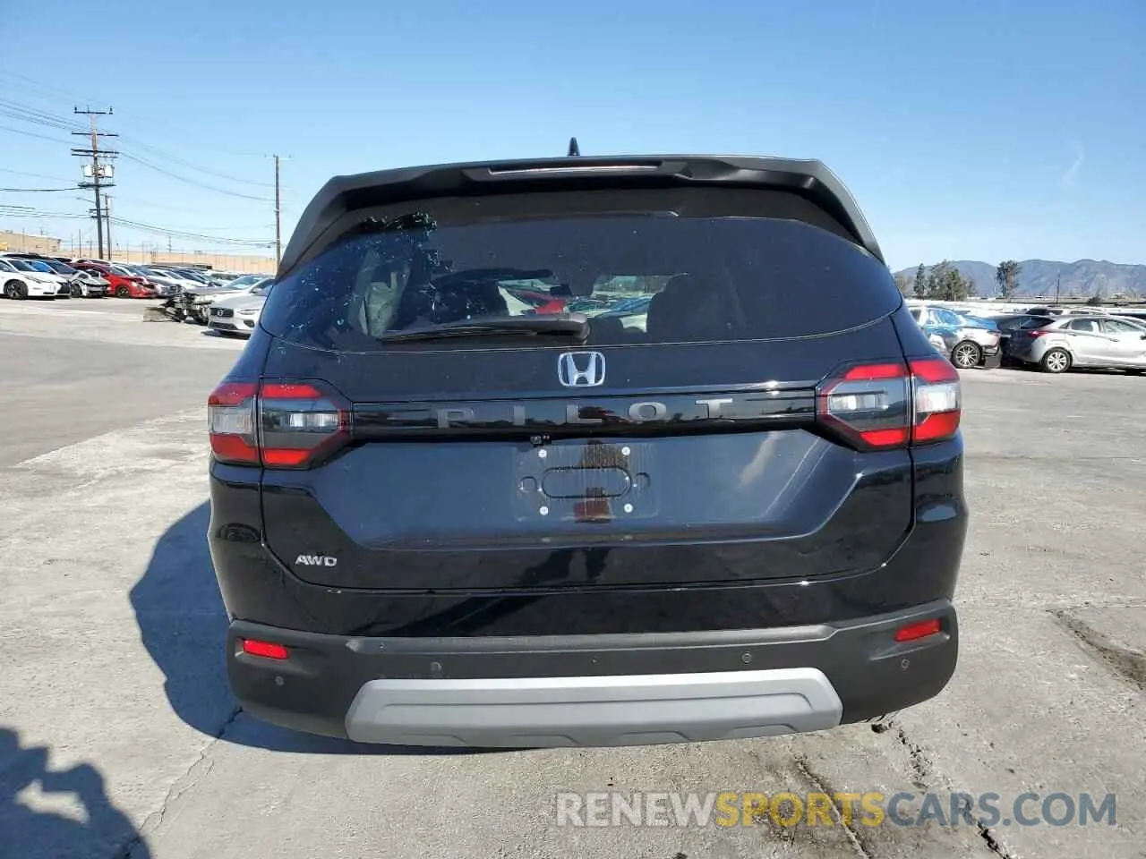 6 fotografías del automóvil dañado 5FNYG1H48SB083371 HONDA PILOT 2025