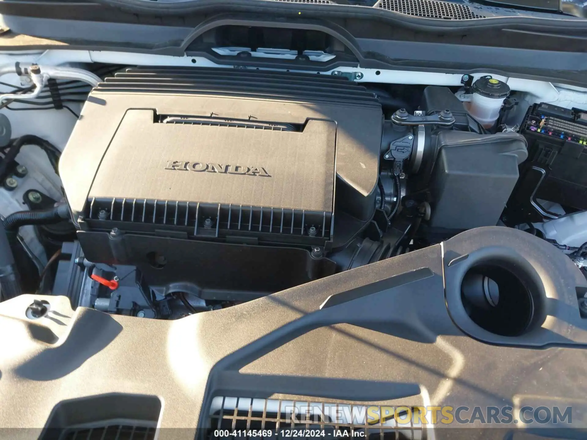 10 fotografías del automóvil dañado 5FNYG1H4XSB056396 HONDA PILOT 2025