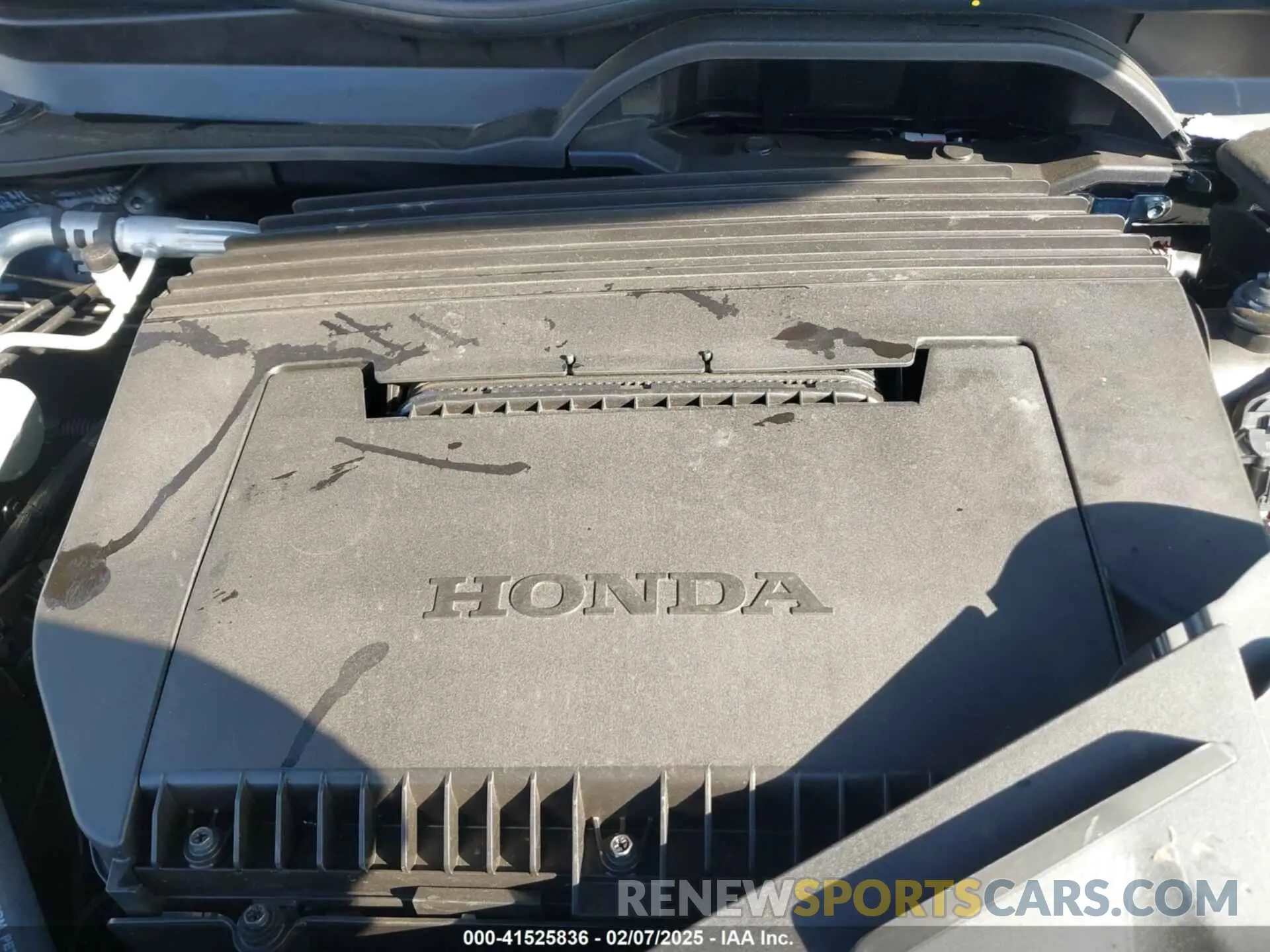 10 fotografías del automóvil dañado 5FNYG1H60SB059342 HONDA PILOT 2025