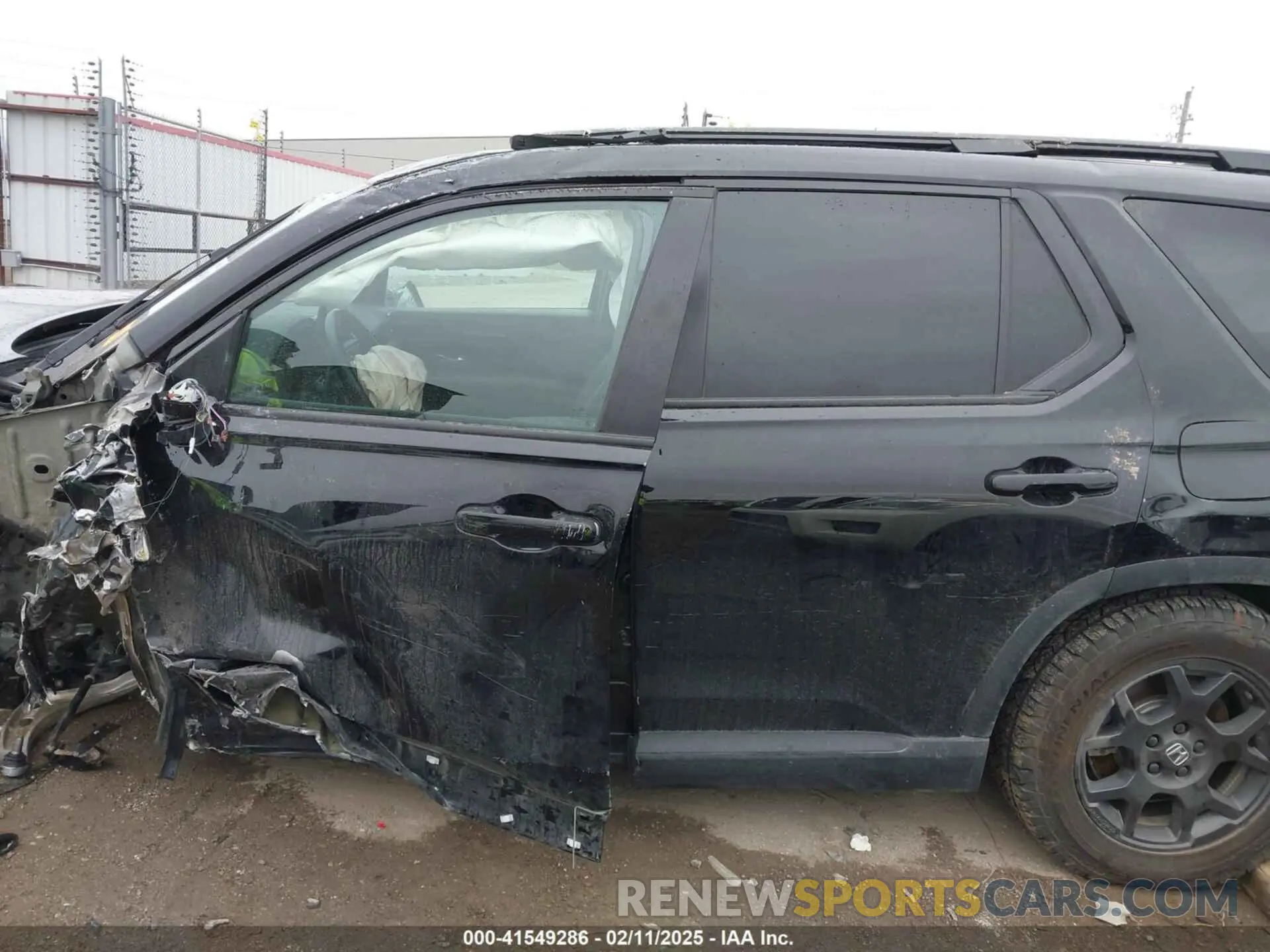 15 fotografías del automóvil dañado 5FNYG1H67SB039458 HONDA PILOT 2025