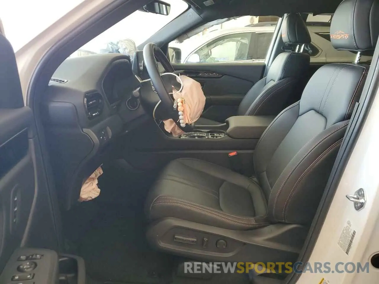 7 fotografías del automóvil dañado 5FNYG1H67SB094346 HONDA PILOT 2025