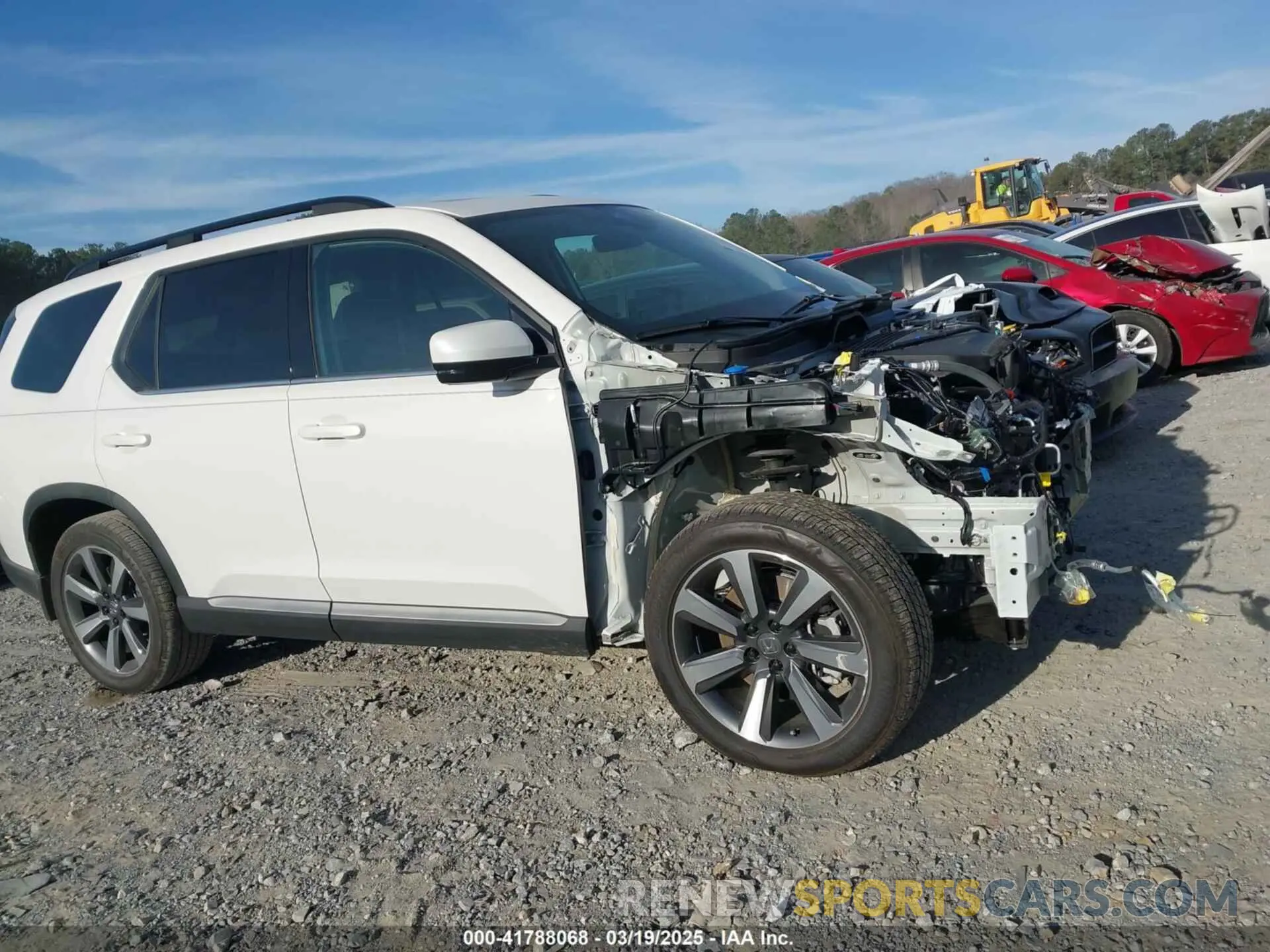 13 fotografías del automóvil dañado 5FNYG1H74SB041970 HONDA PILOT 2025