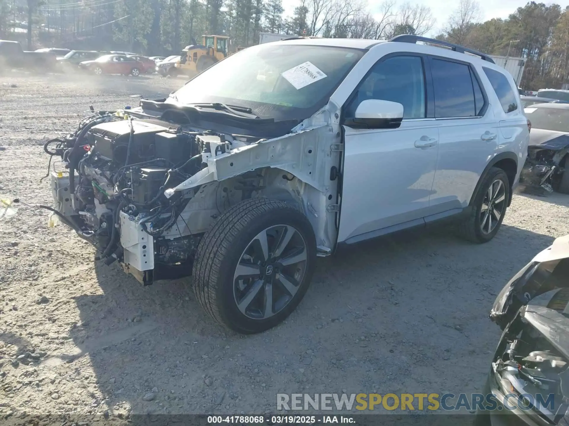 2 fotografías del automóvil dañado 5FNYG1H74SB041970 HONDA PILOT 2025