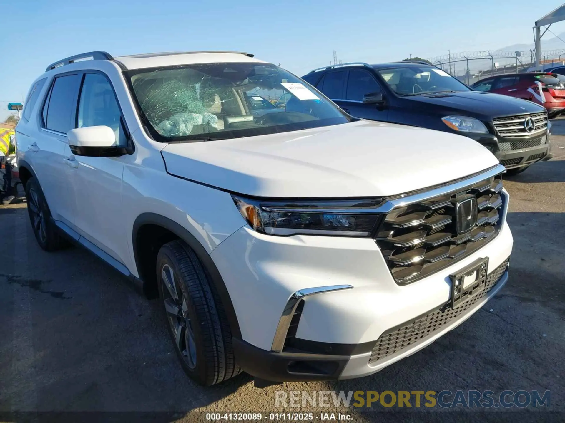 1 fotografías del automóvil dañado 5FNYG1H76SB010588 HONDA PILOT 2025