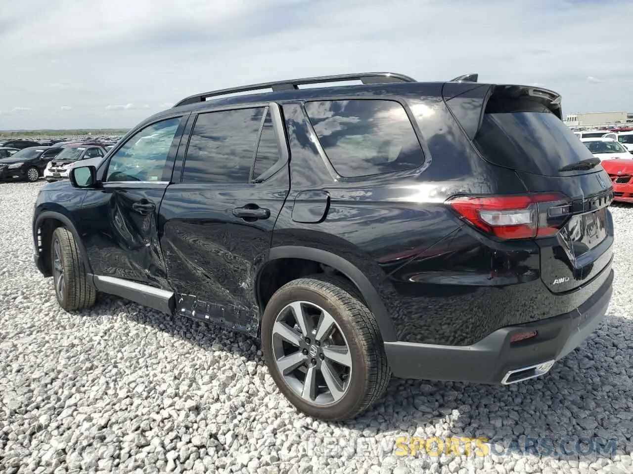 2 fotografías del automóvil dañado 5FNYG1H80SB017402 HONDA PILOT 2025