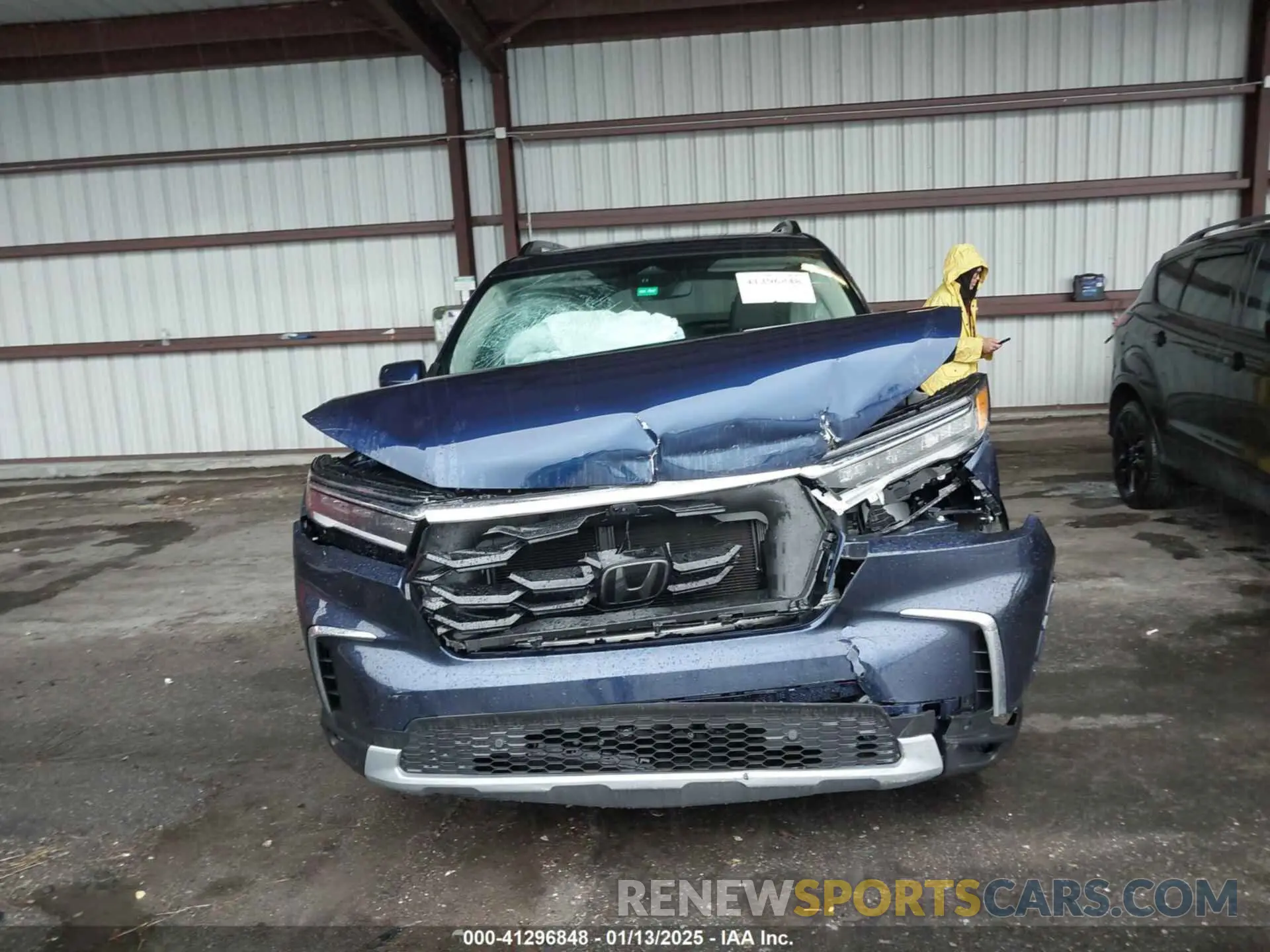 12 fotografías del automóvil dañado 5FNYG1H82SB020687 HONDA PILOT 2025