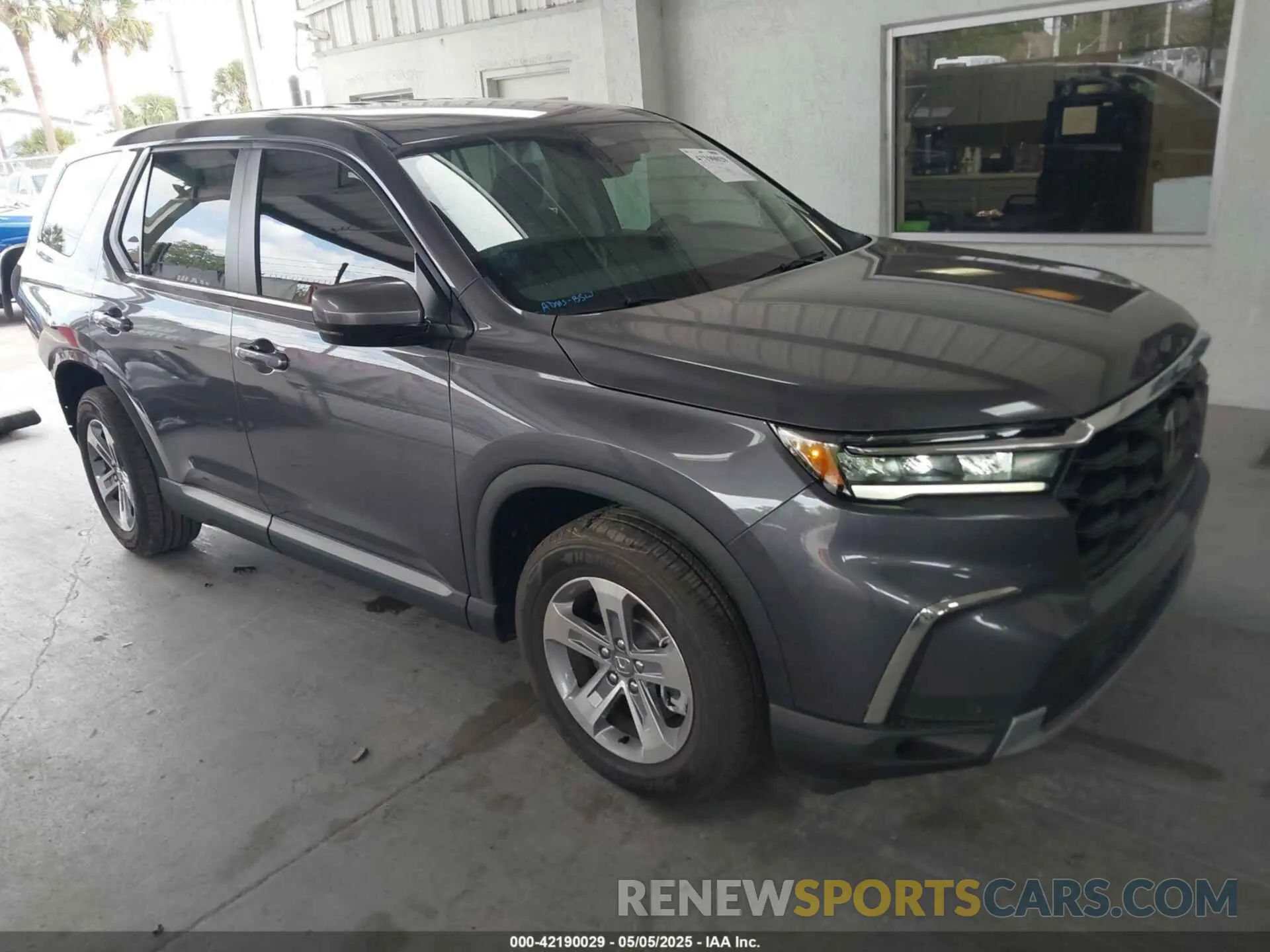 1 fotografías del automóvil dañado 5FNYG2H40SB019525 HONDA PILOT 2025