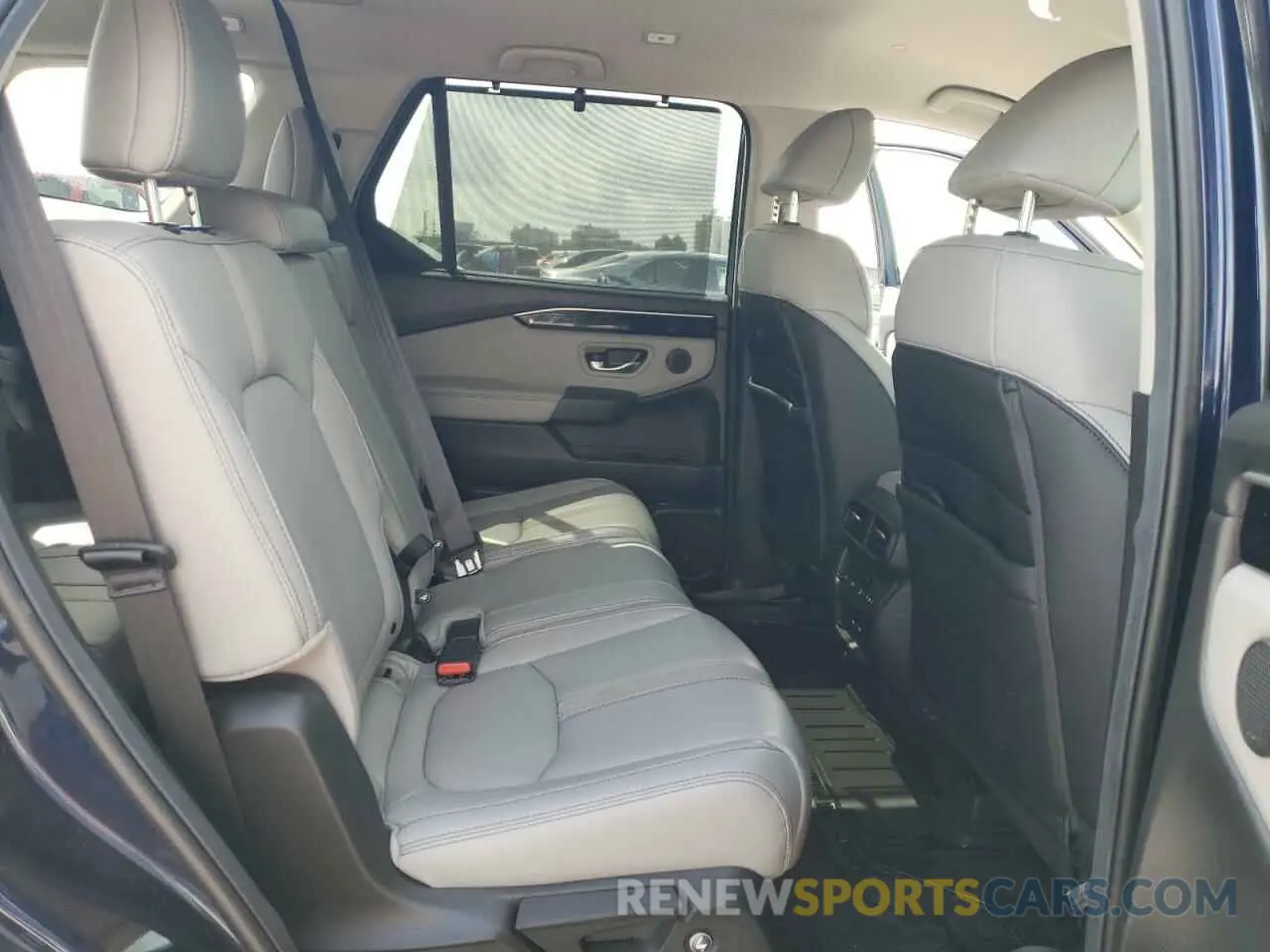 11 fotografías del automóvil dañado 5FNYG2H41SB005682 HONDA PILOT 2025