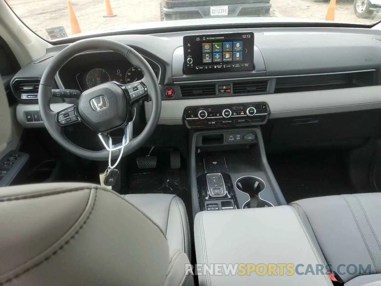 8 fotografías del automóvil dañado 5FNYG2H41SB023468 HONDA PILOT 2025