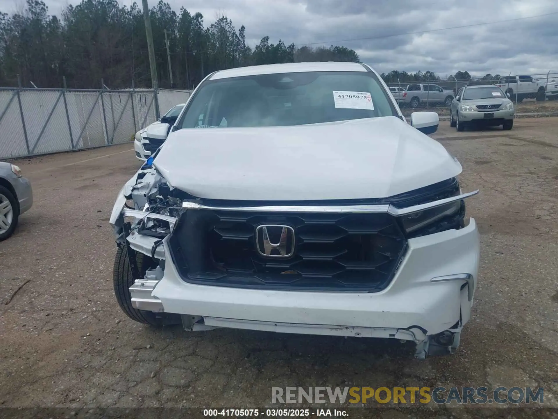11 fotografías del automóvil dañado 5FNYG2H47SB015309 HONDA PILOT 2025