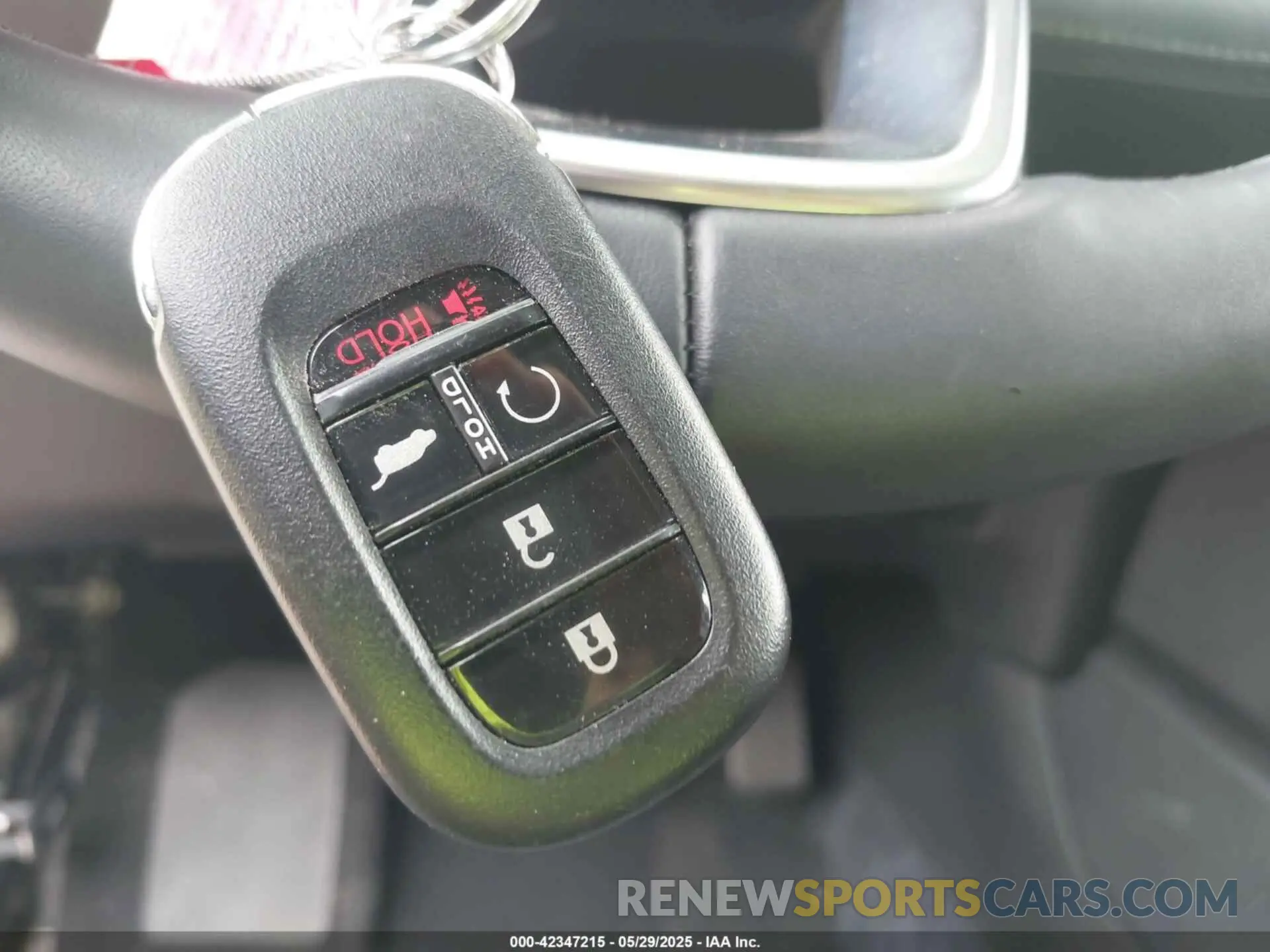 11 fotografías del automóvil dañado 5FNYG2H4XSB020133 HONDA PILOT 2025