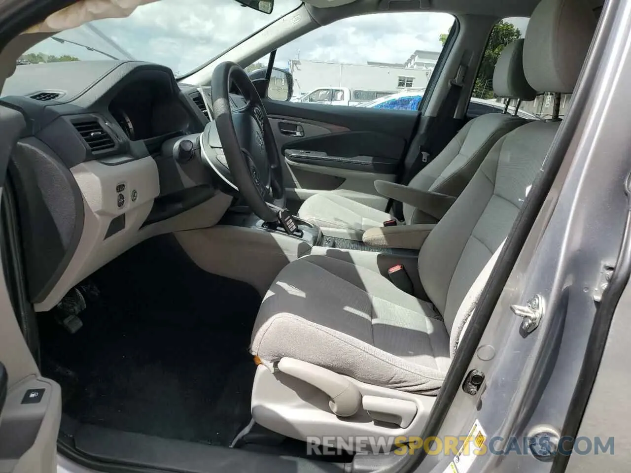 7 fotografías del automóvil dañado 5FNYF5H16GB050604 HONDA PILOT 2026
