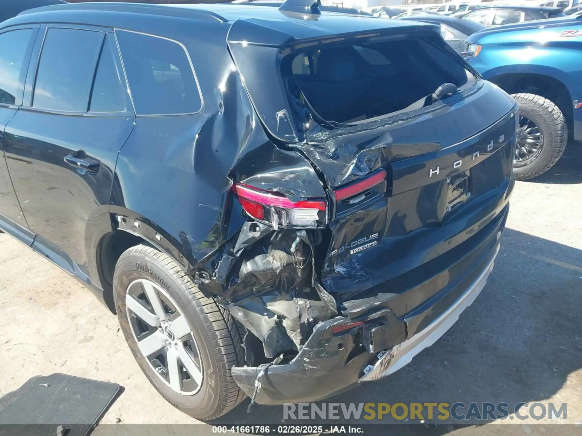 6 fotografías del automóvil dañado 3GPKHWRMXRS508622 HONDA PROLOGUE 2024