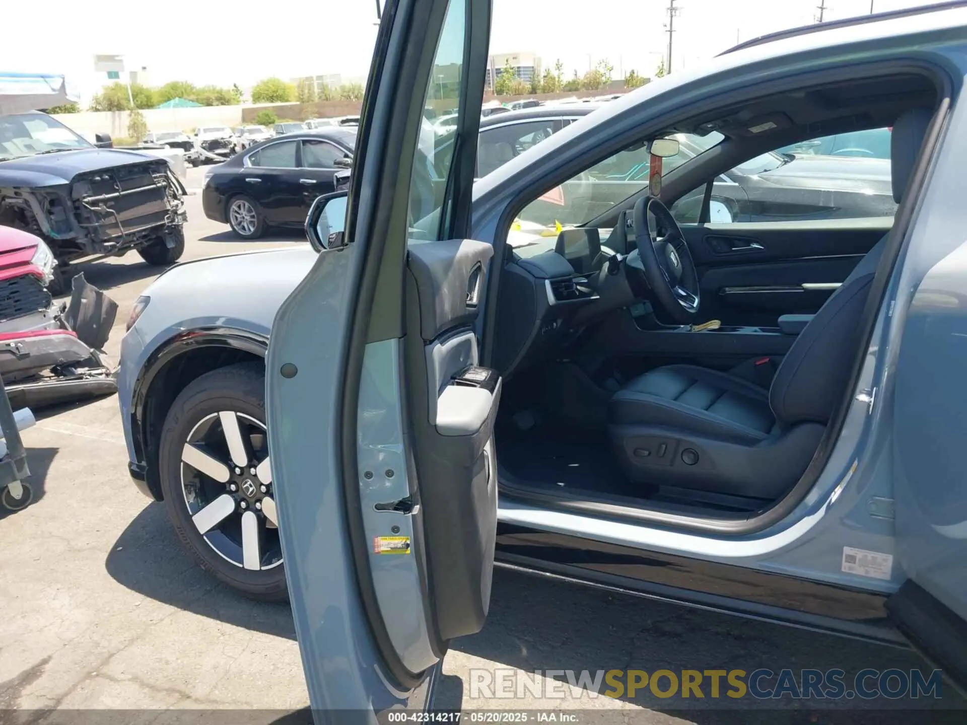 5 fotografías del automóvil dañado 3GPKHXRJXRS523553 HONDA PROLOGUE 2024