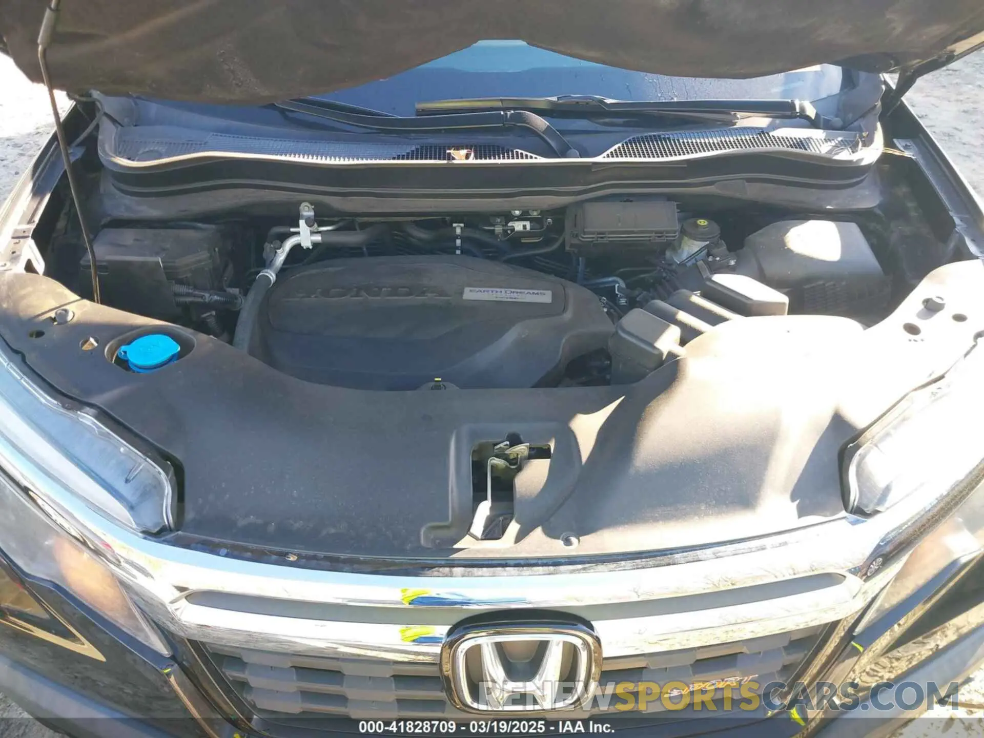 10 fotografías del automóvil dañado 5FPYK2F12KB007990 HONDA RIDGELINE 2019
