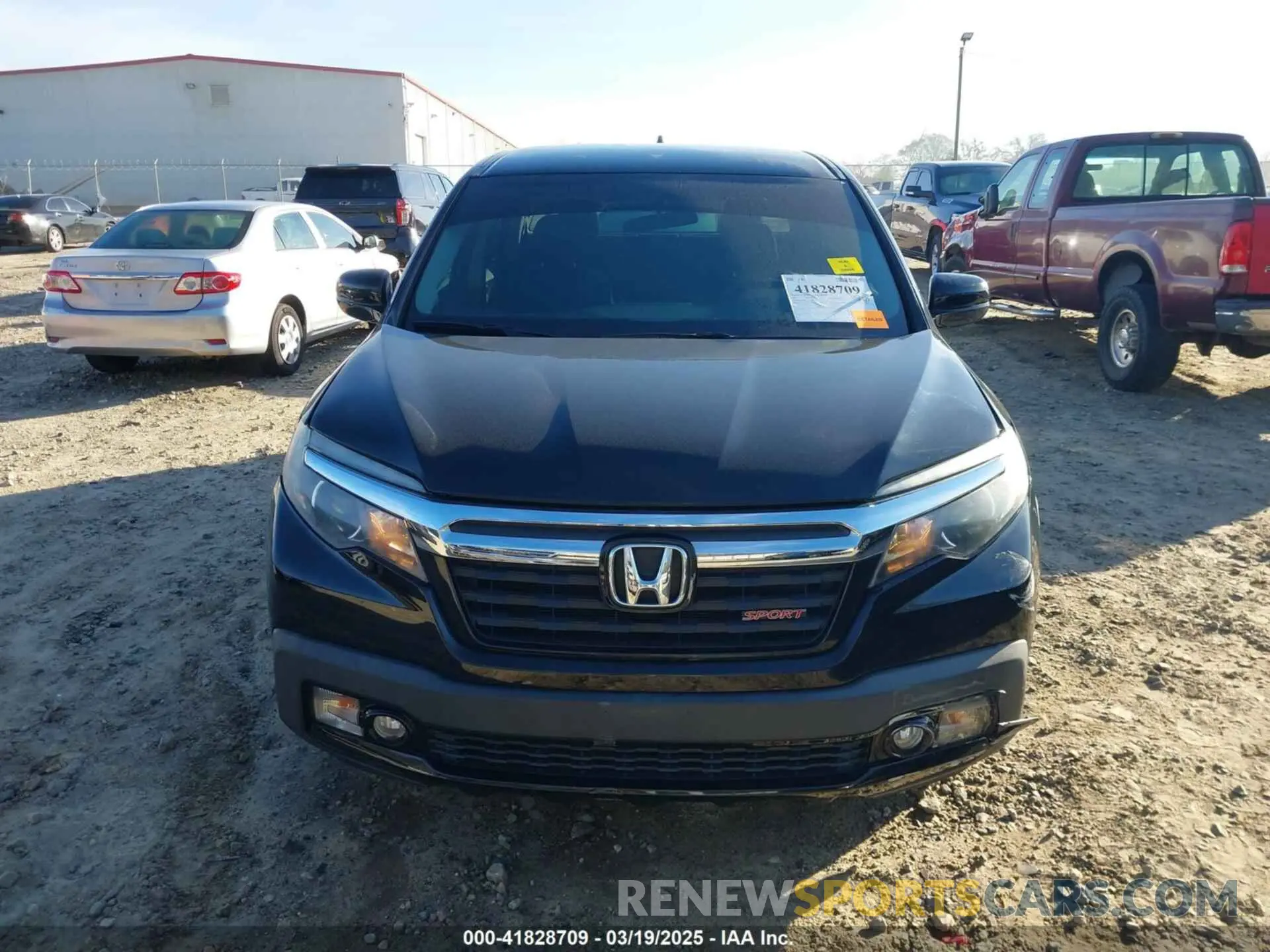 12 fotografías del automóvil dañado 5FPYK2F12KB007990 HONDA RIDGELINE 2019