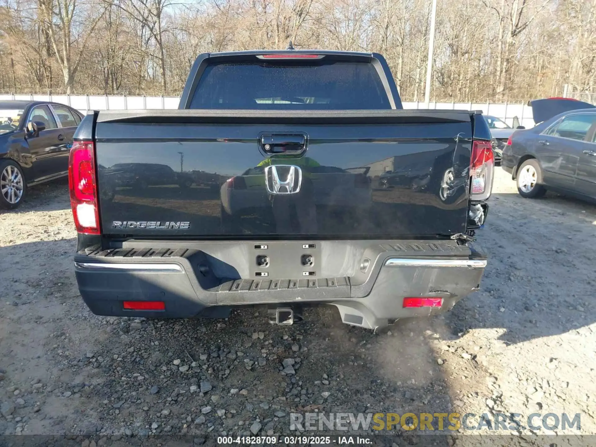 16 fotografías del automóvil dañado 5FPYK2F12KB007990 HONDA RIDGELINE 2019