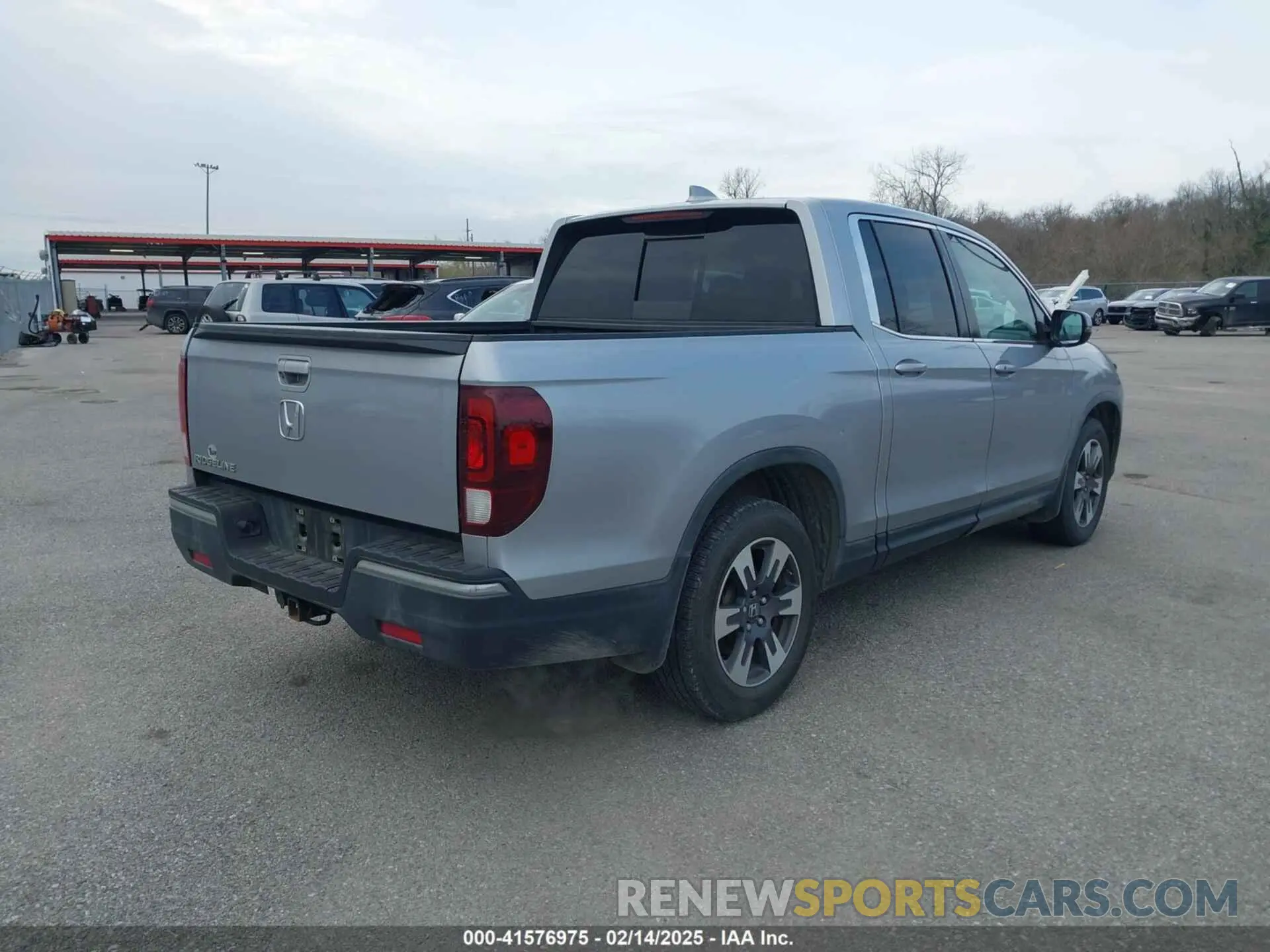 4 fotografías del automóvil dañado 5FPYK2F50KB004055 HONDA RIDGELINE 2019