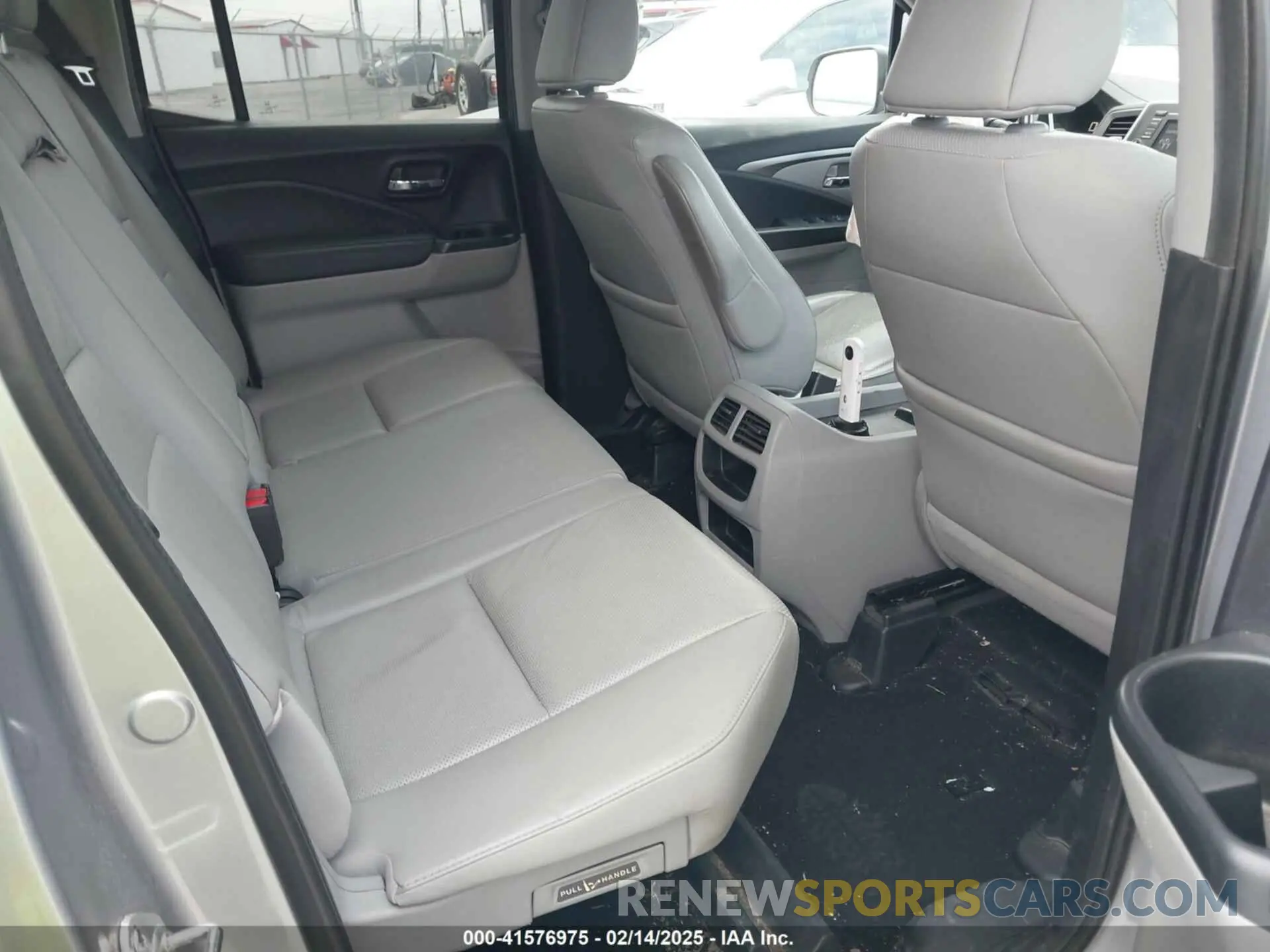 8 fotografías del automóvil dañado 5FPYK2F50KB004055 HONDA RIDGELINE 2019