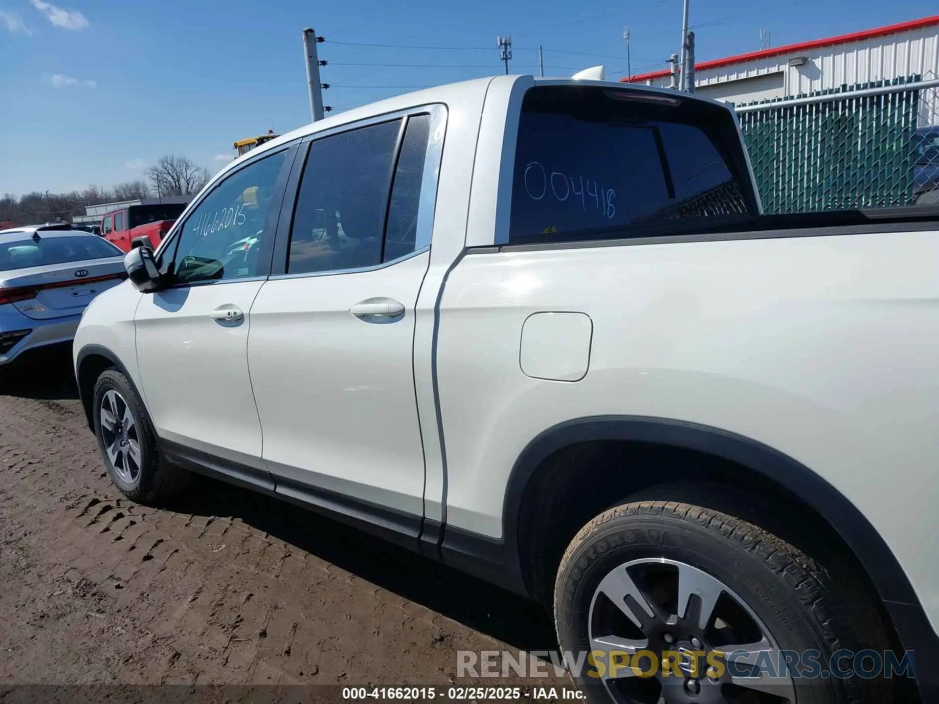 14 fotografías del automóvil dañado 5FPYK2F5XKB004418 HONDA RIDGELINE 2019