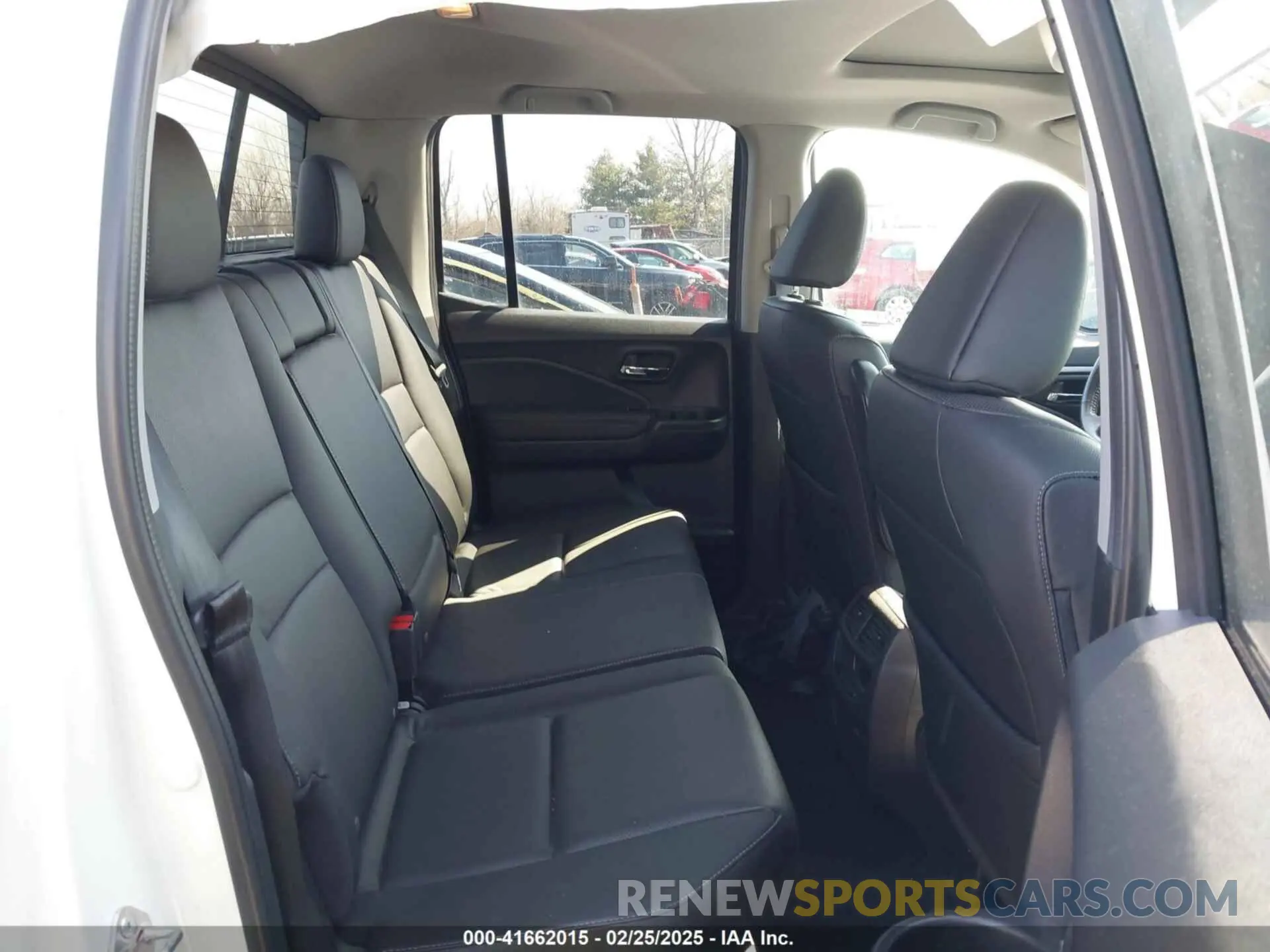 8 fotografías del automóvil dañado 5FPYK2F5XKB004418 HONDA RIDGELINE 2019