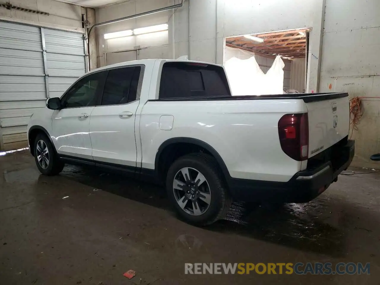 2 fotografías del automóvil dañado 5FPYK2F60KB001455 HONDA RIDGELINE 2019