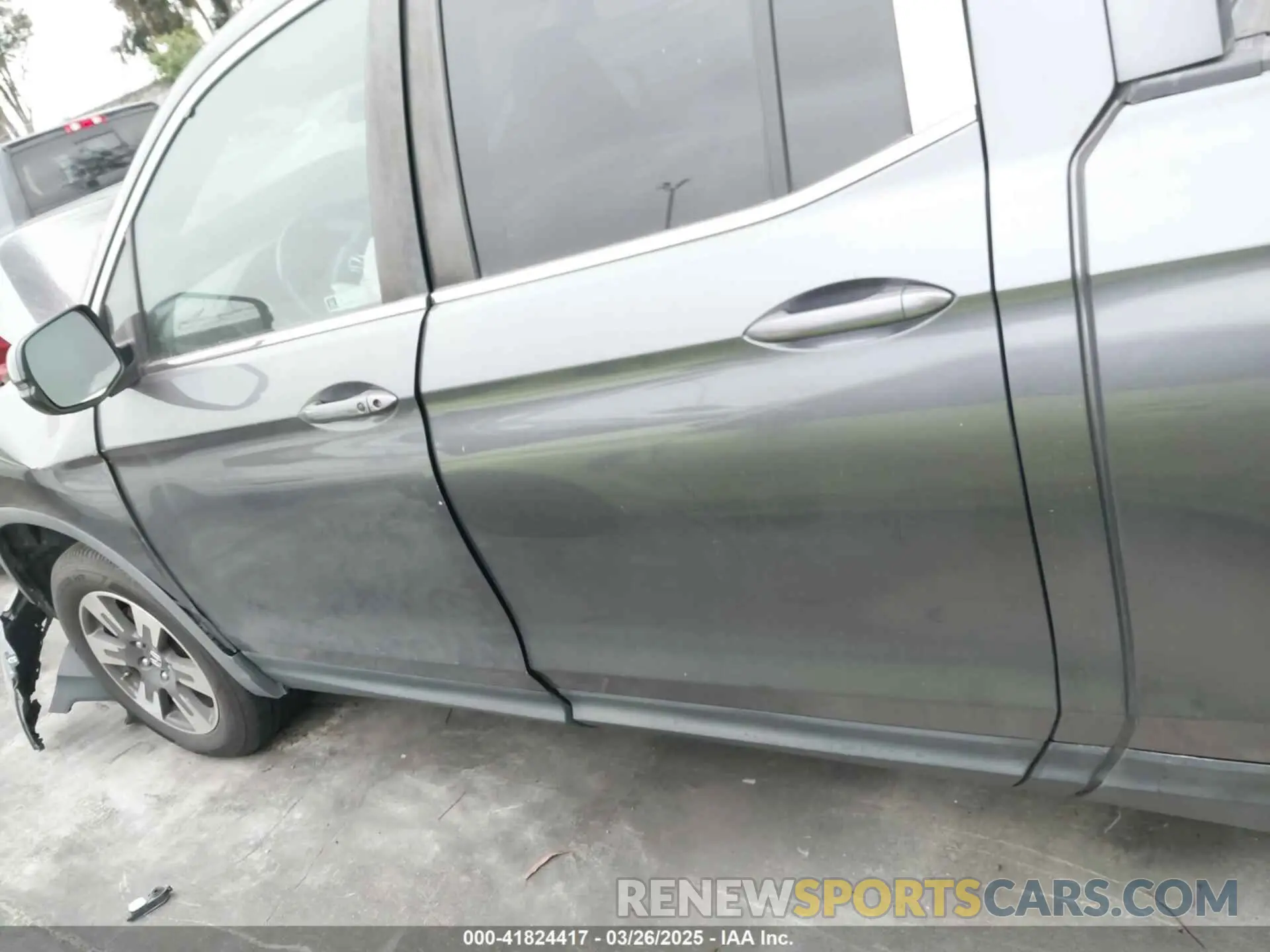 15 fotografías del automóvil dañado 5FPYK2F64KB007002 HONDA RIDGELINE 2019