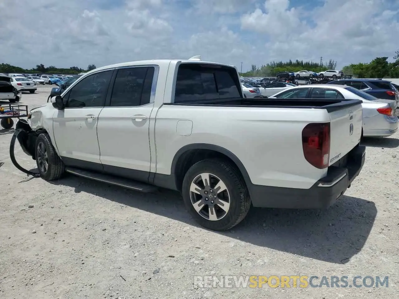 2 fotografías del automóvil dañado 5FPYK2F68KB004930 HONDA RIDGELINE 2019