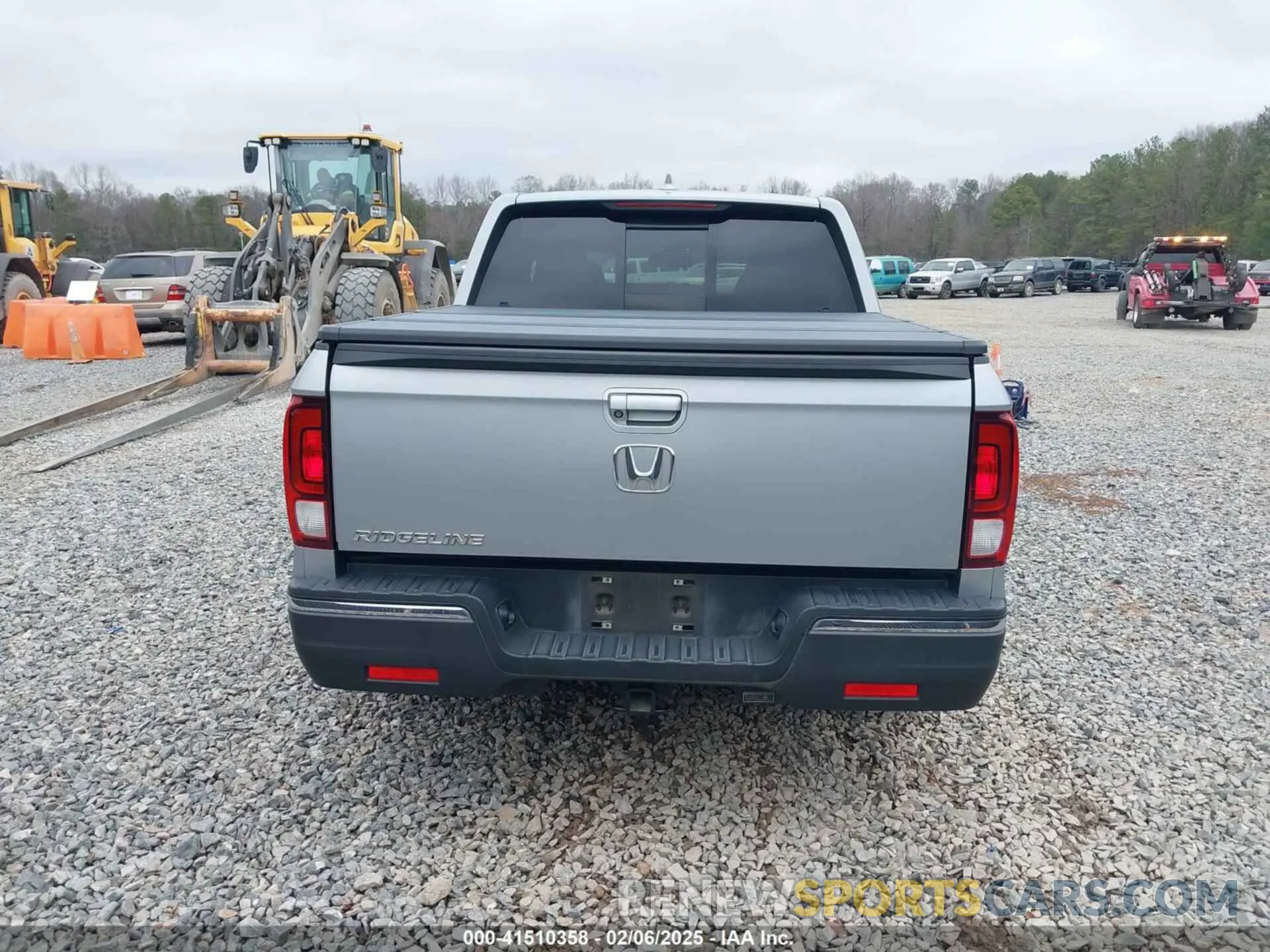 16 fotografías del automóvil dañado 5FPYK2F69KB004452 HONDA RIDGELINE 2019